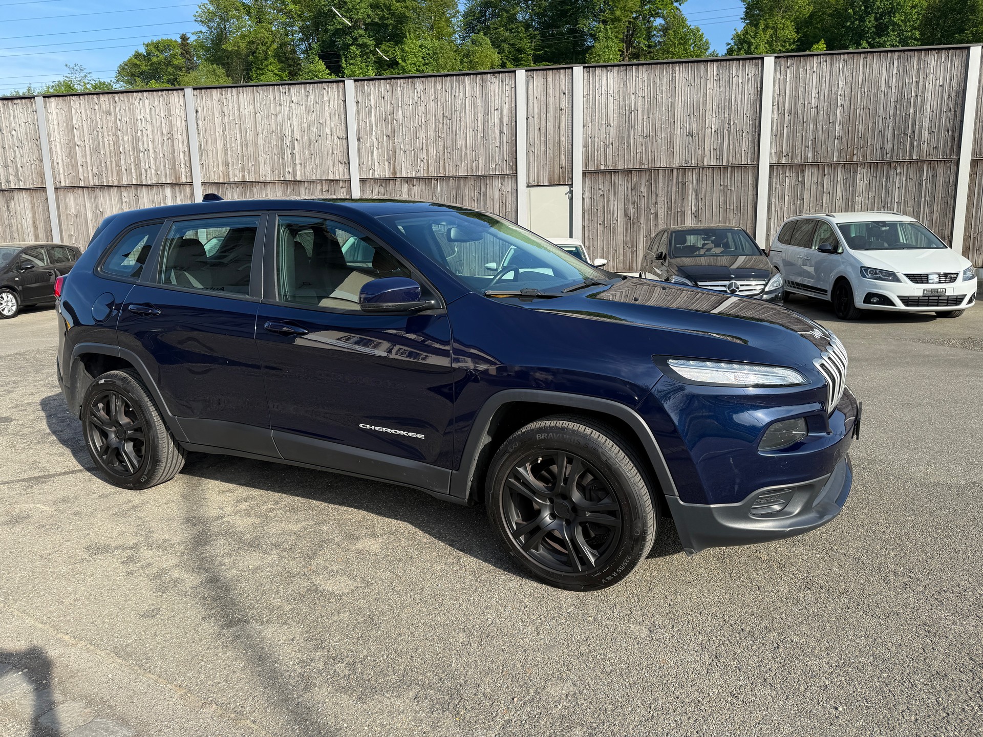 JEEP CHEROKEE 2.4i Sport AWD 9ATX-image-6