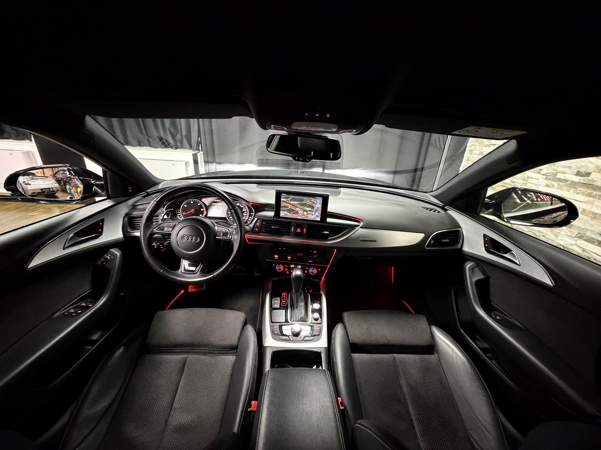 AUDI A6 Avant 3.0 TDI V6 quattro S-tronic-image-25