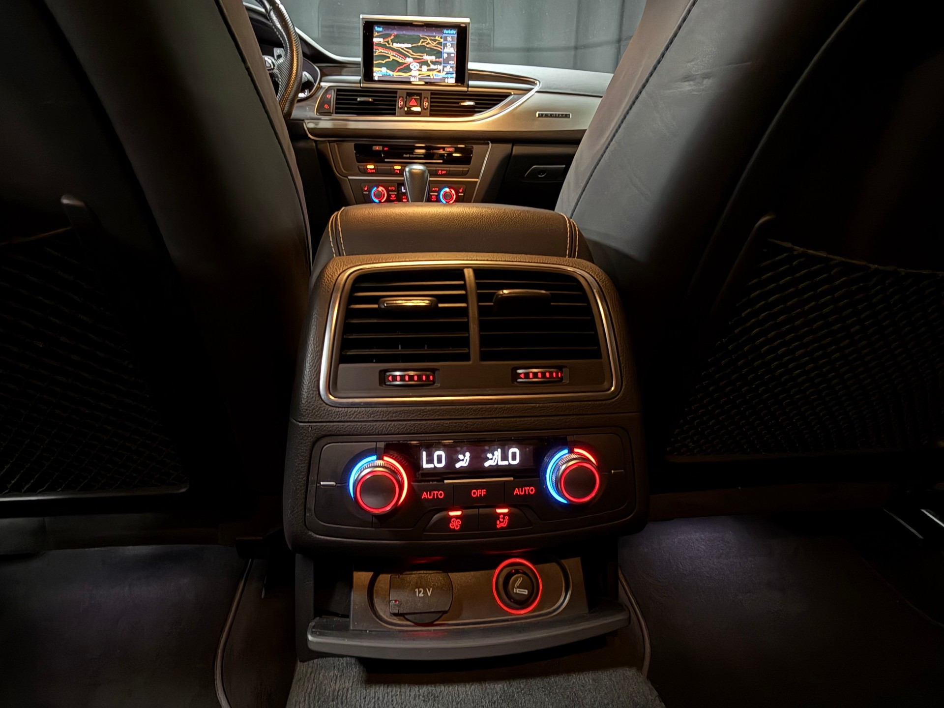 AUDI A6 Avant 3.0 TDI V6 quattro S-tronic-image-24