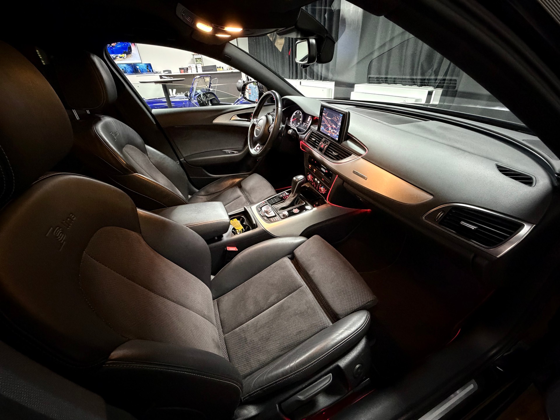 AUDI A6 Avant 3.0 TDI V6 quattro S-tronic-image-27
