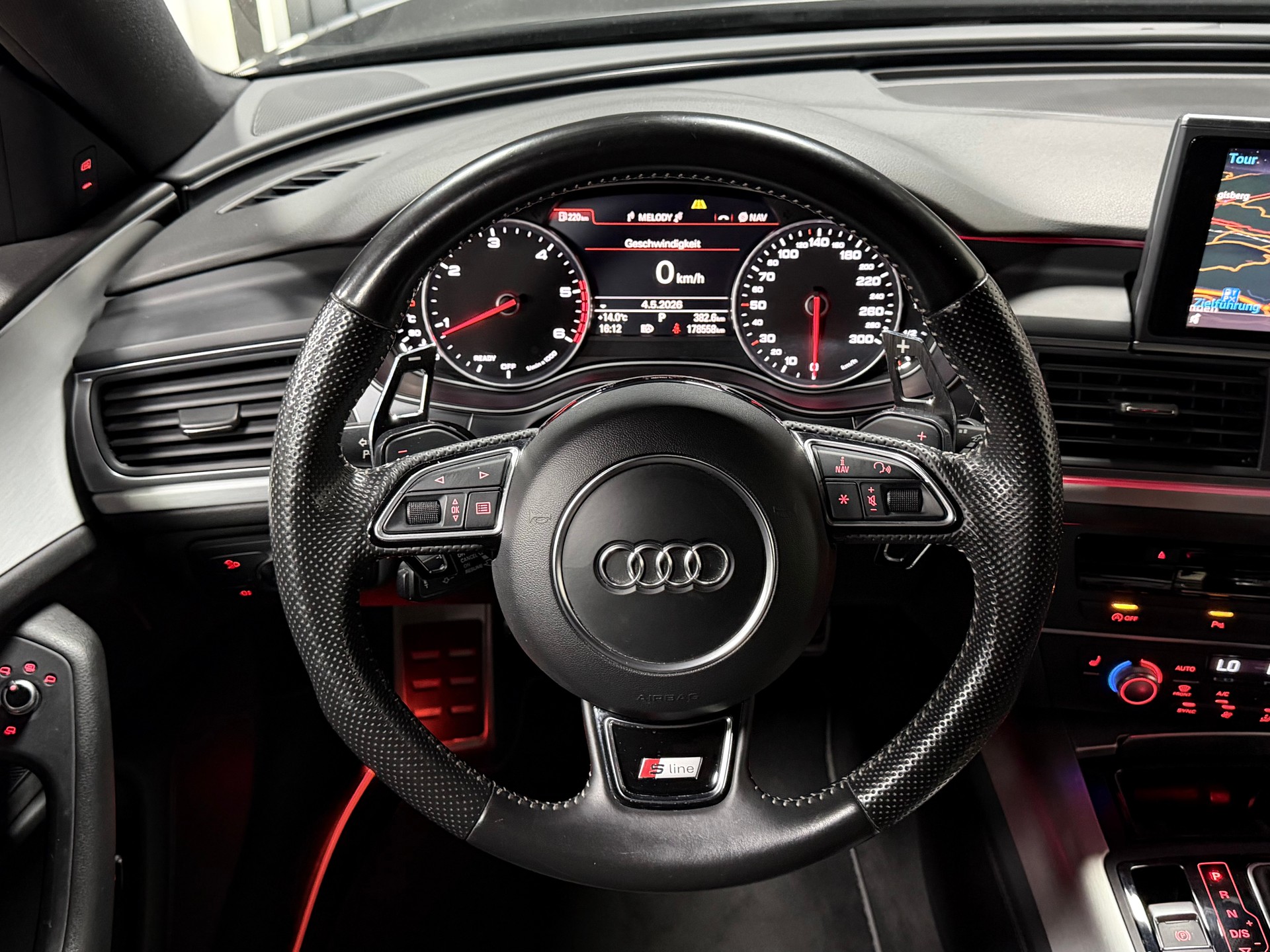 AUDI A6 Avant 3.0 TDI V6 quattro S-tronic-image-16