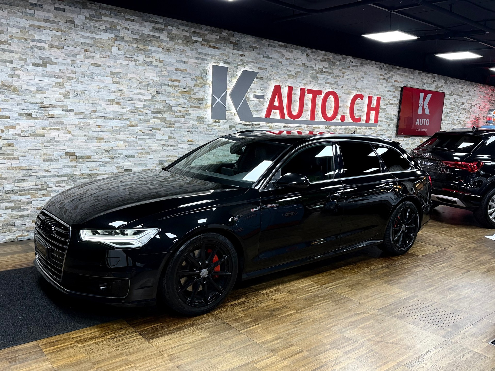 AUDI A6 Avant 3.0 TDI V6 quattro S-tronic