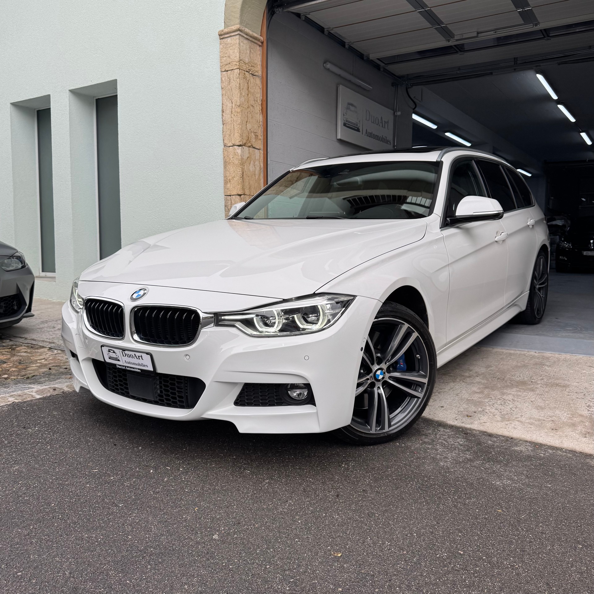 BMW 335d xDrive Touring M Sport Line Steptronic