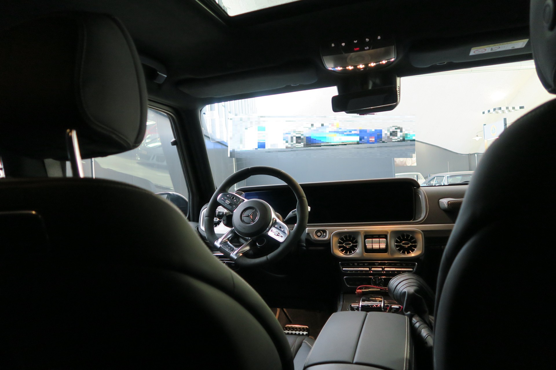 MERCEDES-BENZ G63 AMG Grand Edition 4X4-image-11