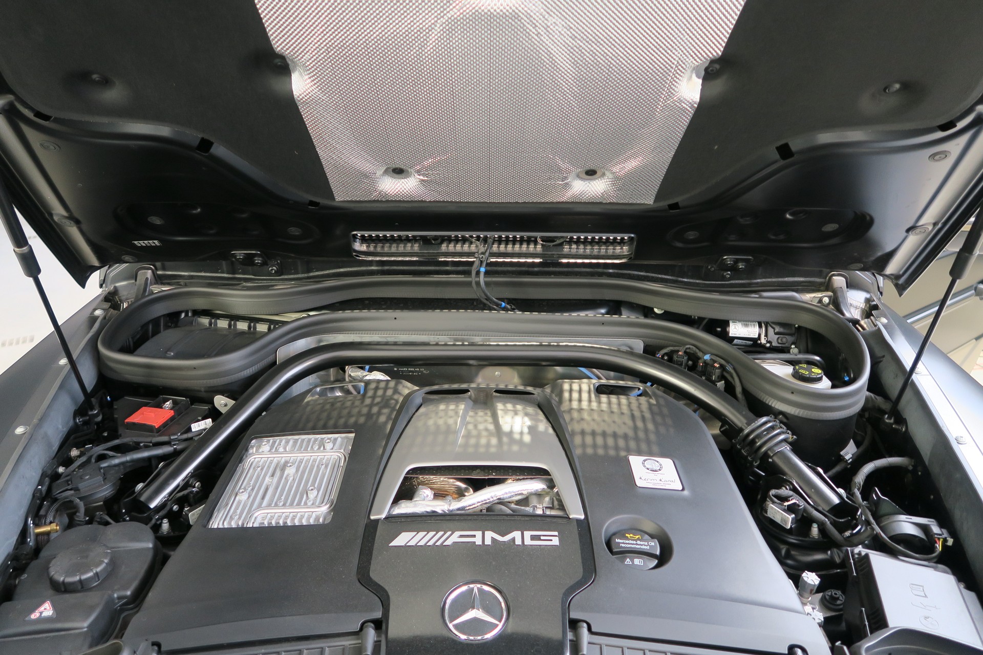 MERCEDES-BENZ G63 AMG Grand Edition 4X4-image-16