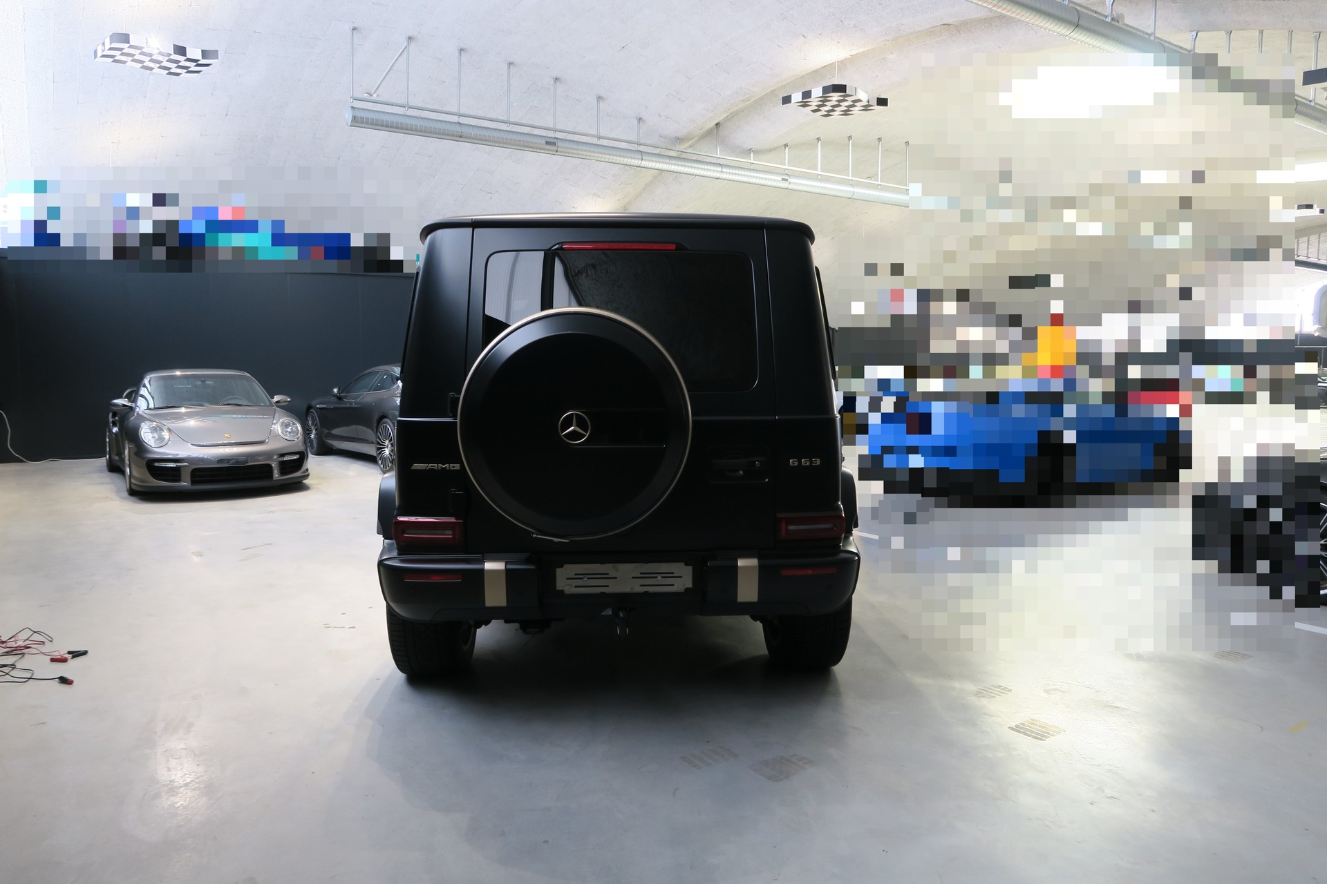 MERCEDES-BENZ G63 AMG Grand Edition 4X4-image-5