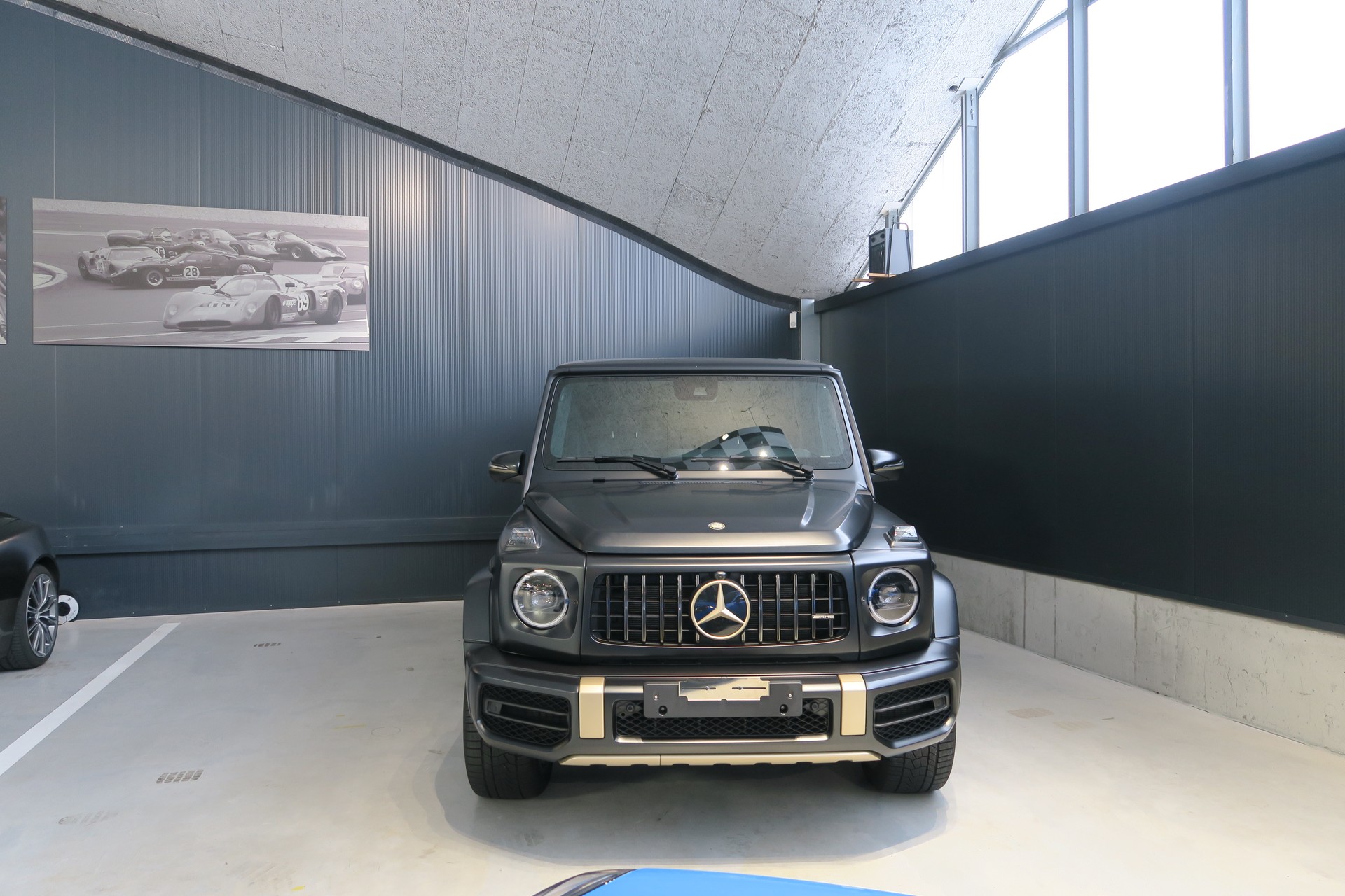 MERCEDES-BENZ G63 AMG Grand Edition 4X4-image-1