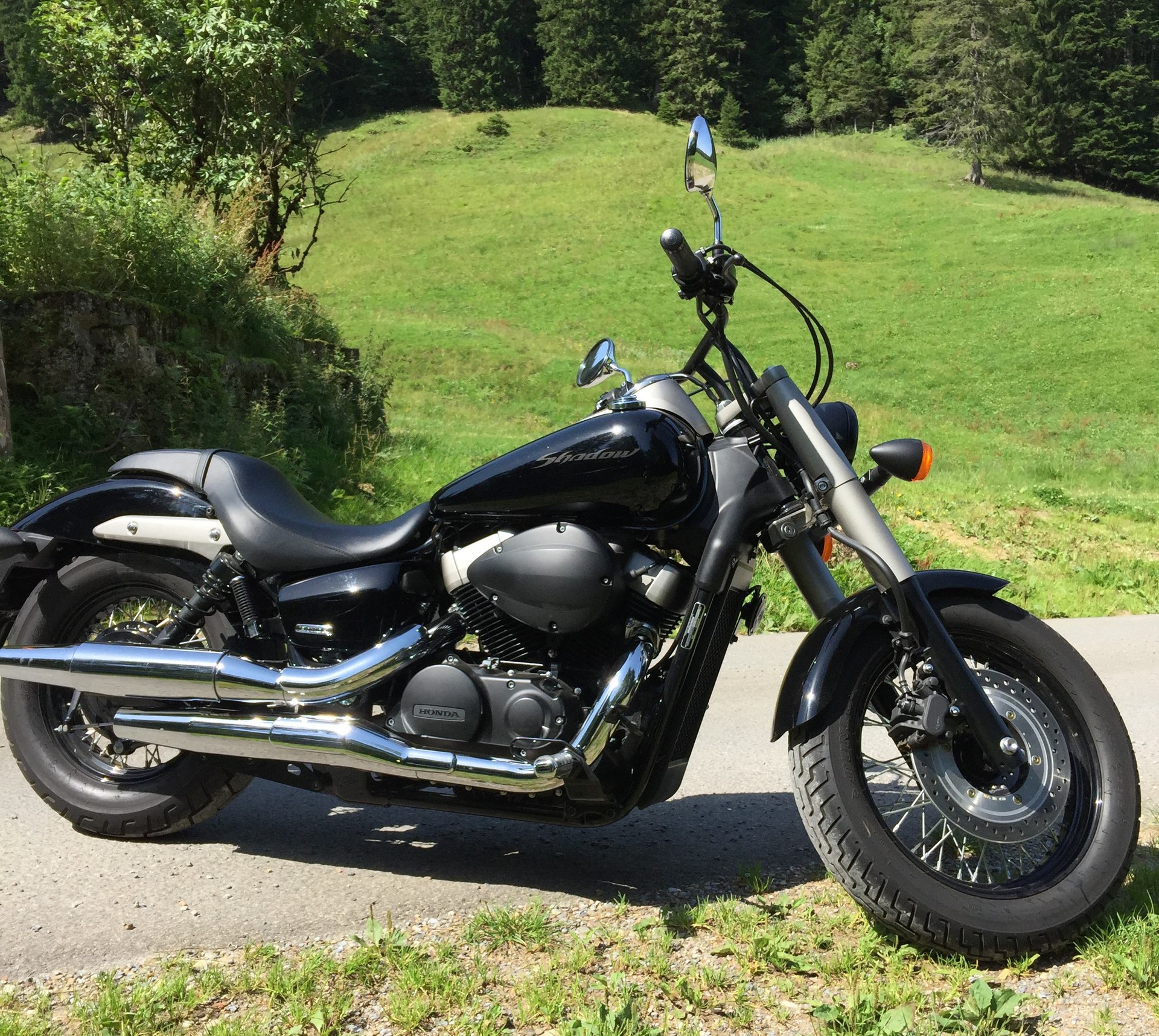 HONDA VT 750 C2B Shadow Black Spirit-image-1