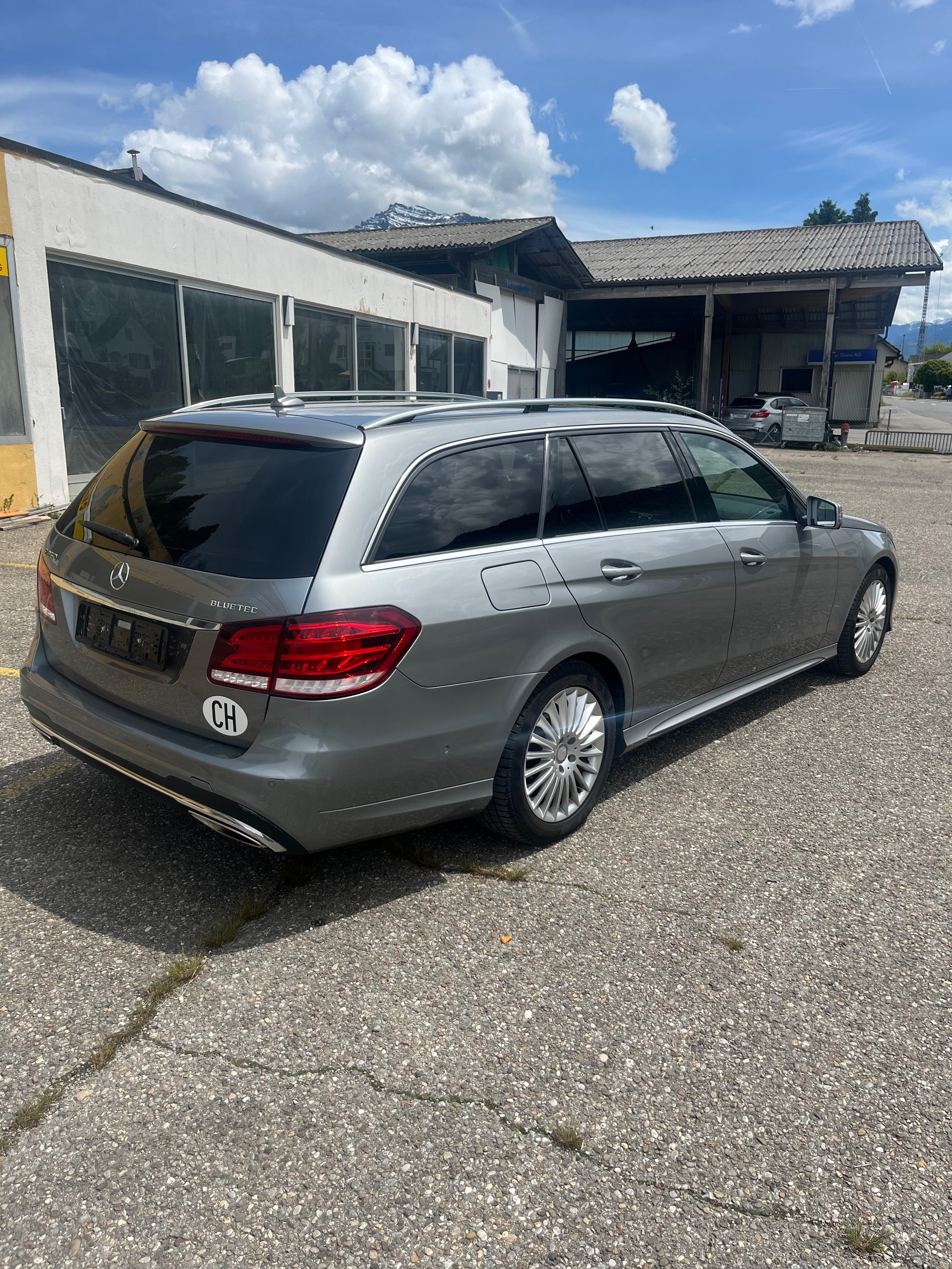 MERCEDES-BENZ E 250 BlueTEC 4Matic 7G-Tronic-image-4