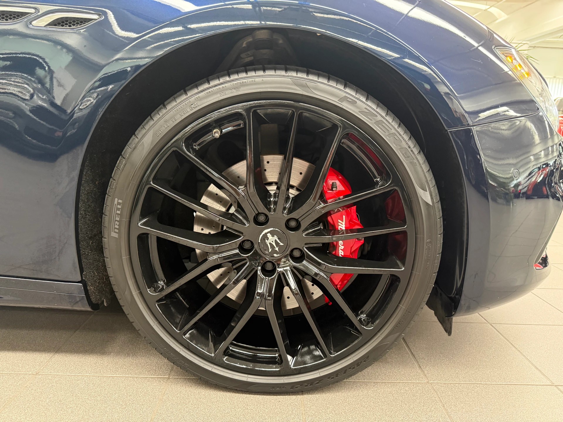 MASERATI Ghibli S Q4 3.0 GranSport Automatica-image-5