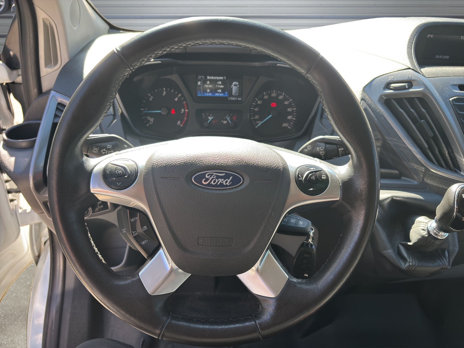 FORD Transit Custom Van 310 L1H1 Trend-image-9