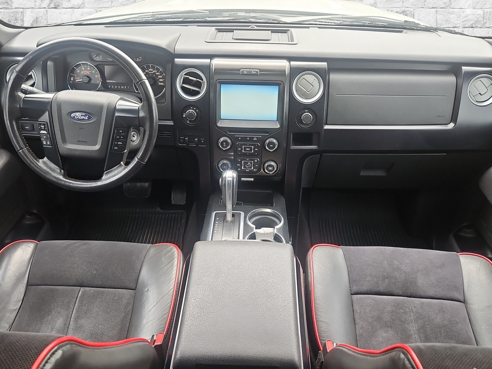 FORD F150 FX4 V8-image-5