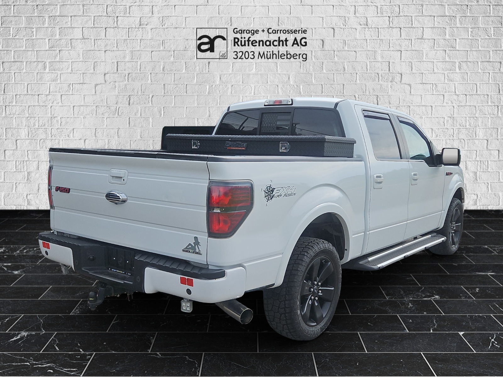 FORD F150 FX4 V8-image-1