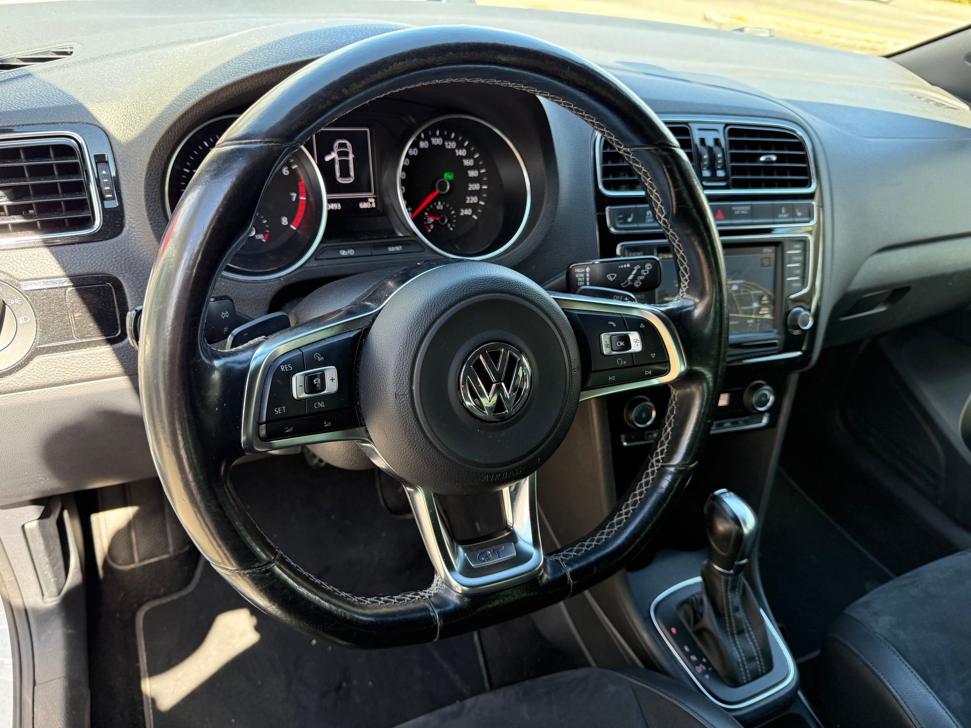 VW Polo 1.4 TSI ACT BlueGT DSG-image-11