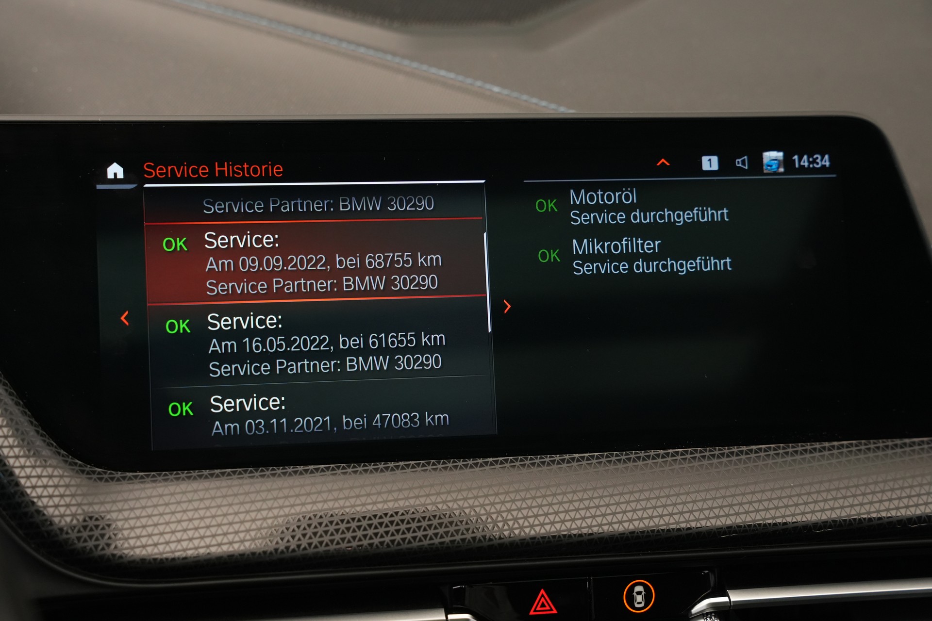BMW M135i xDrive Steptronic-image-33