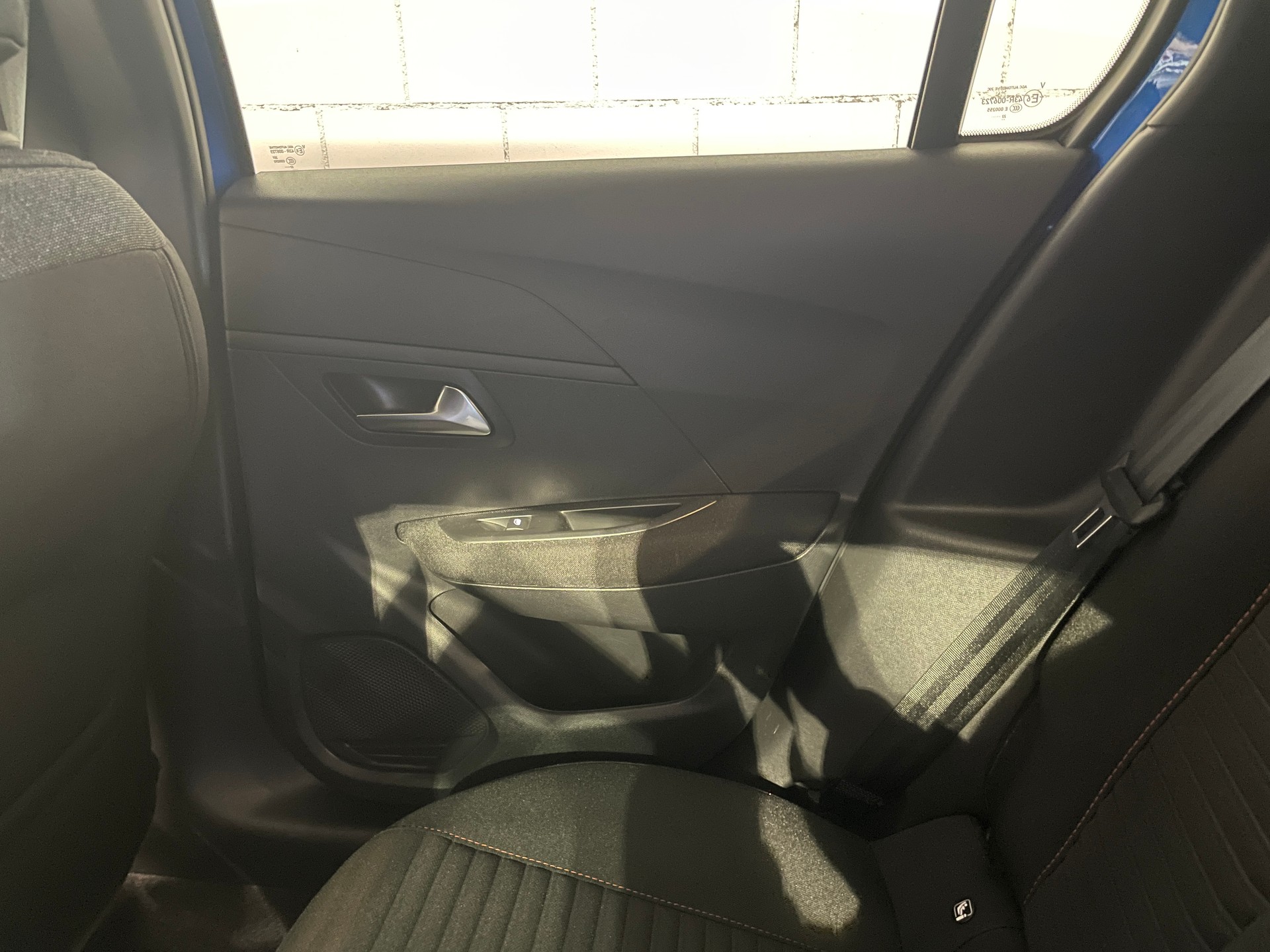 PEUGEOT 208 Elektrik Active Pack-image-18