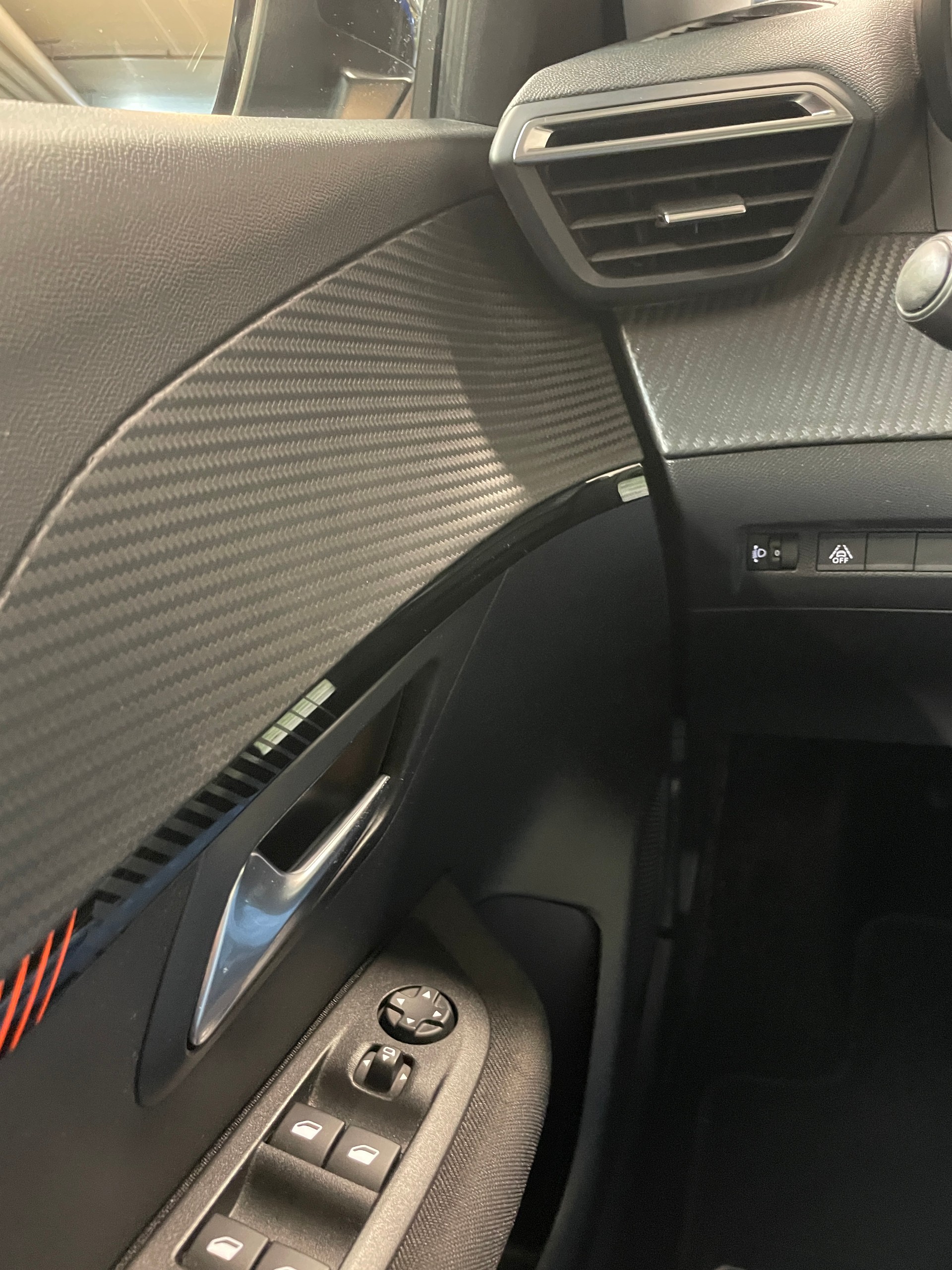 PEUGEOT 208 Elektrik Active Pack-image-19