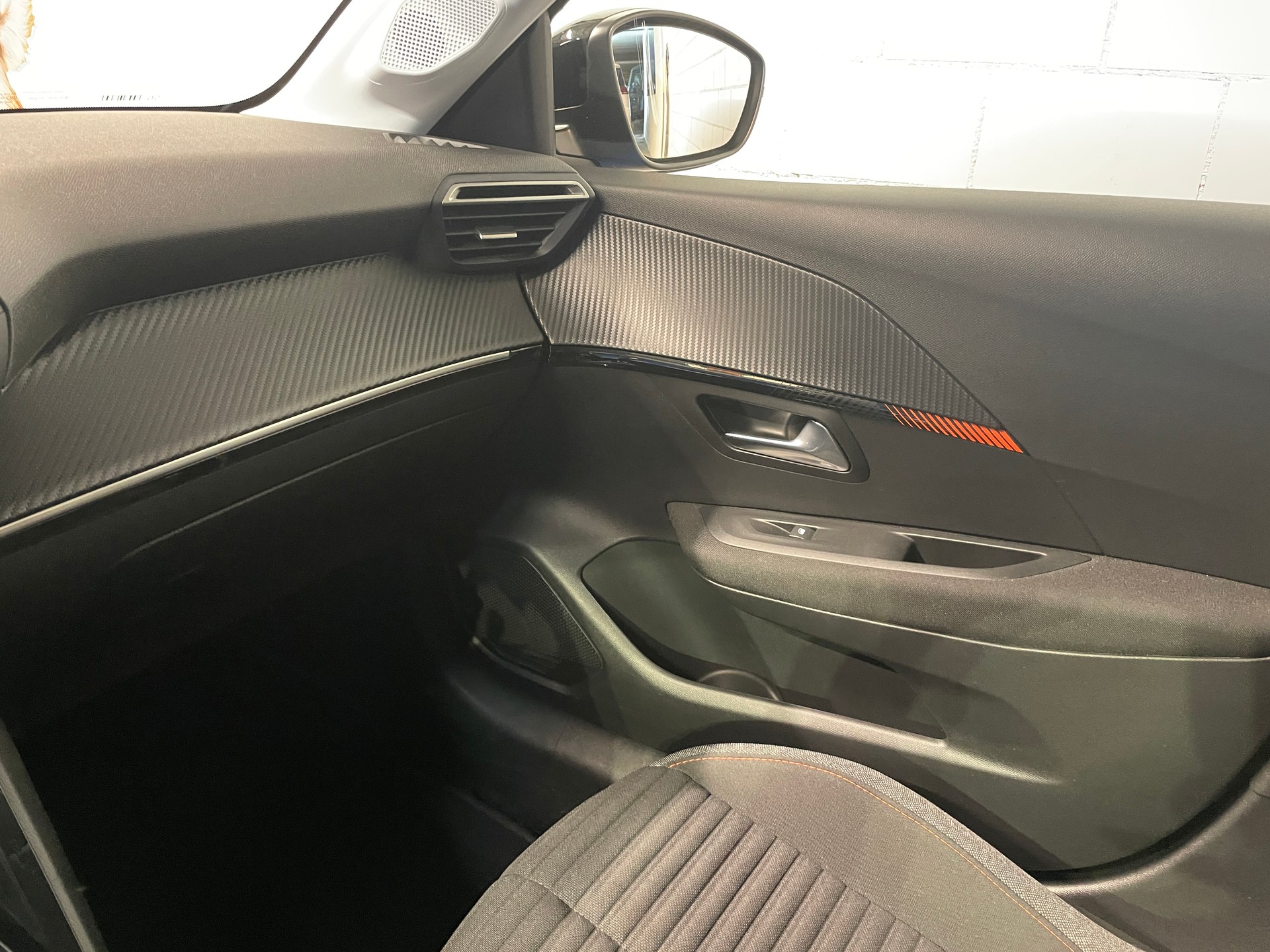 PEUGEOT 208 Elektrik Active Pack-image-22