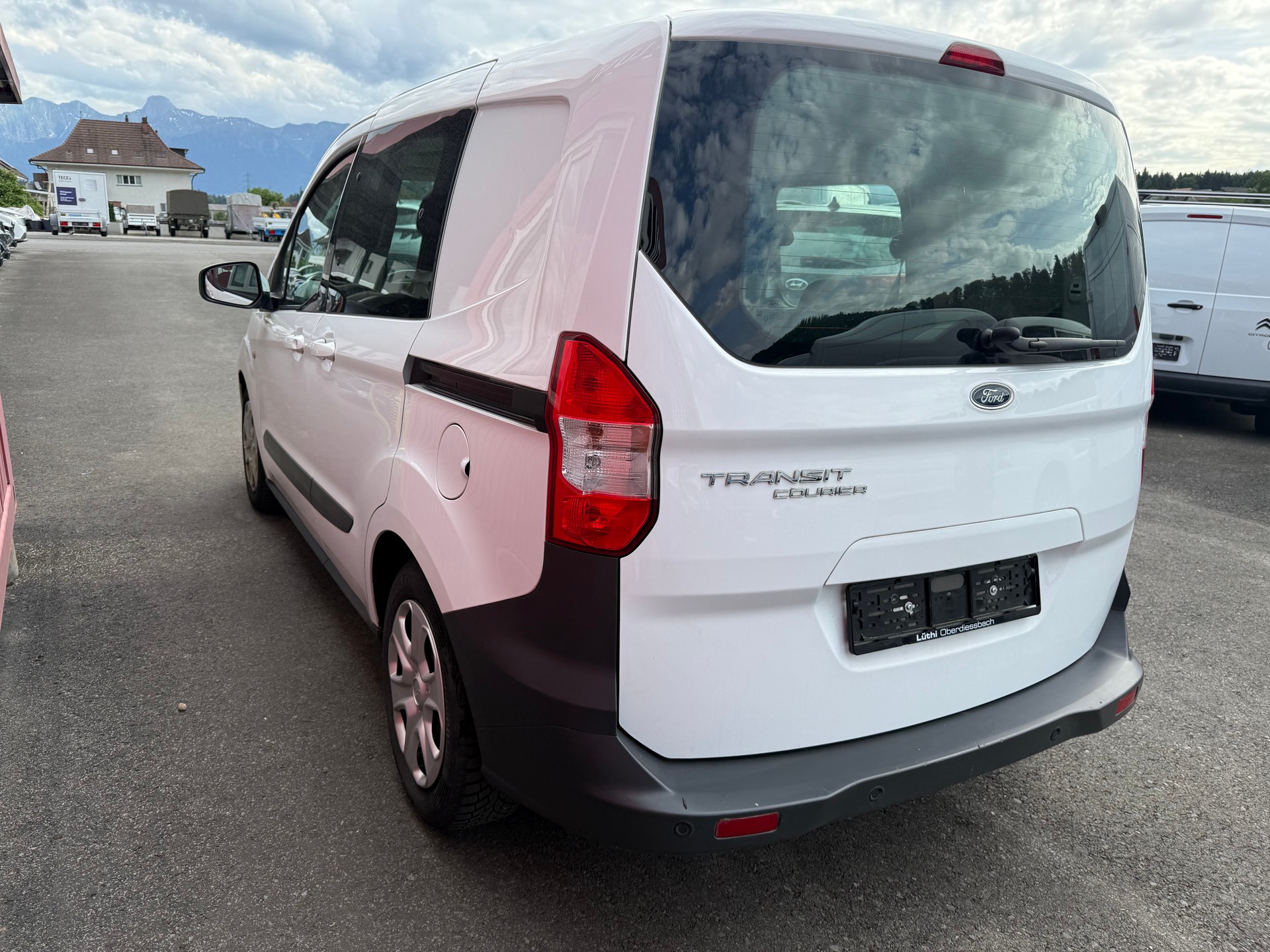 FORD Transit Courier Combi 1.5 TDCi Trend-image-2