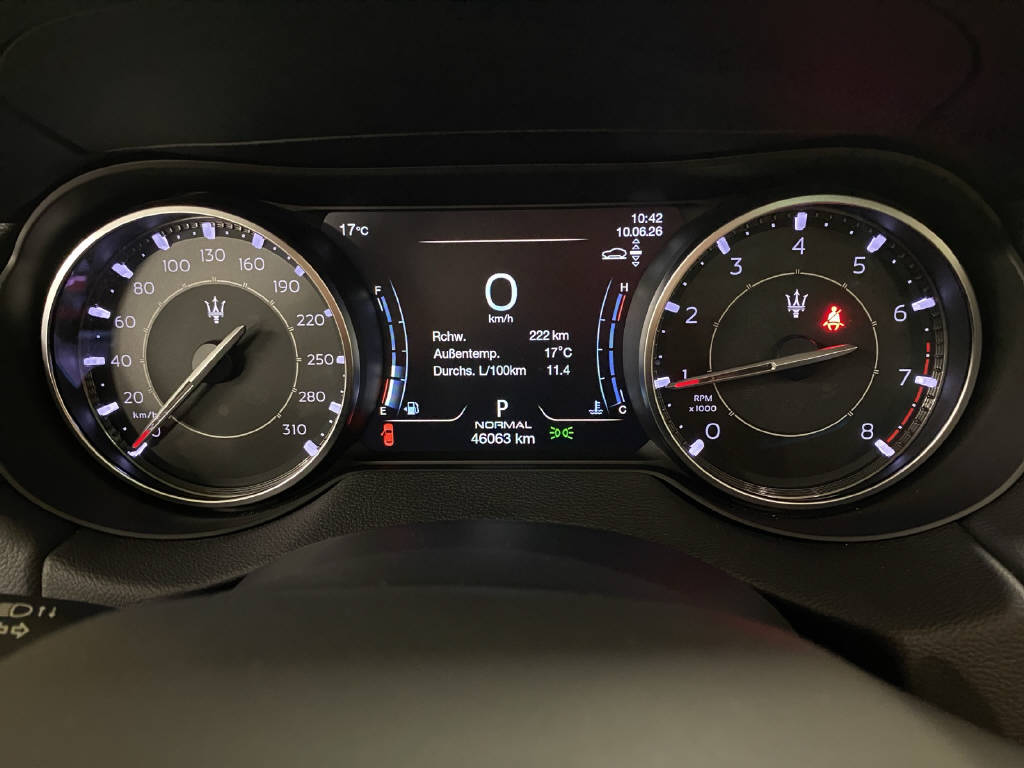 MASERATI Levante 3.0 V6 Modena-image-8
