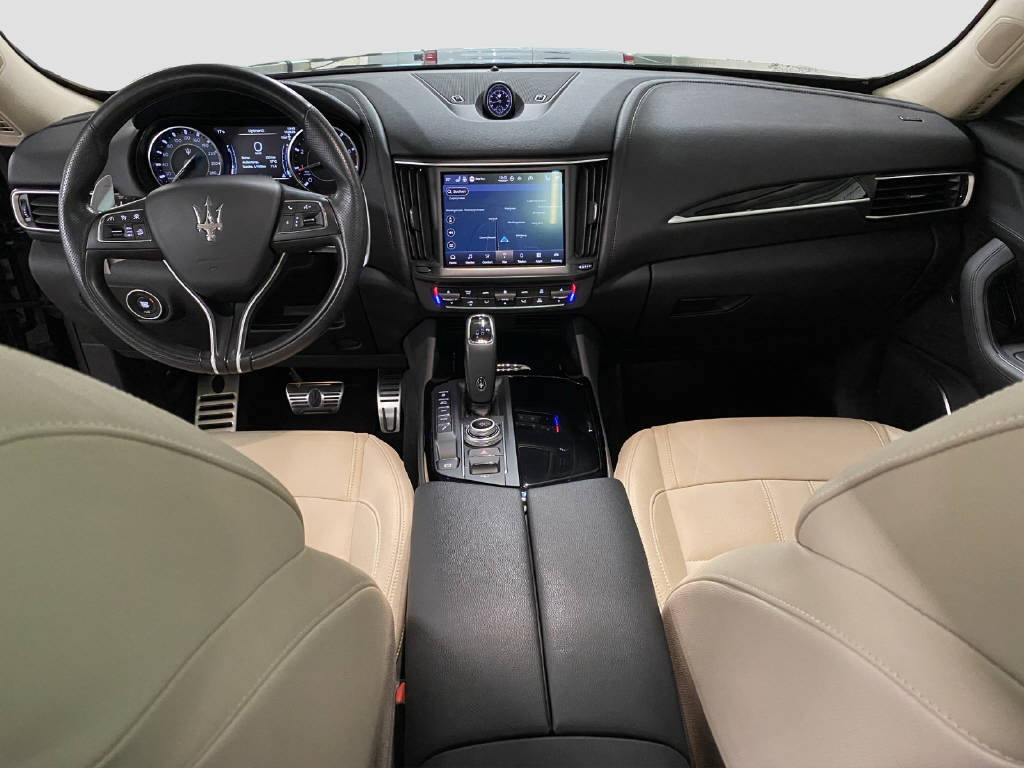 MASERATI Levante 3.0 V6 Modena-image-10