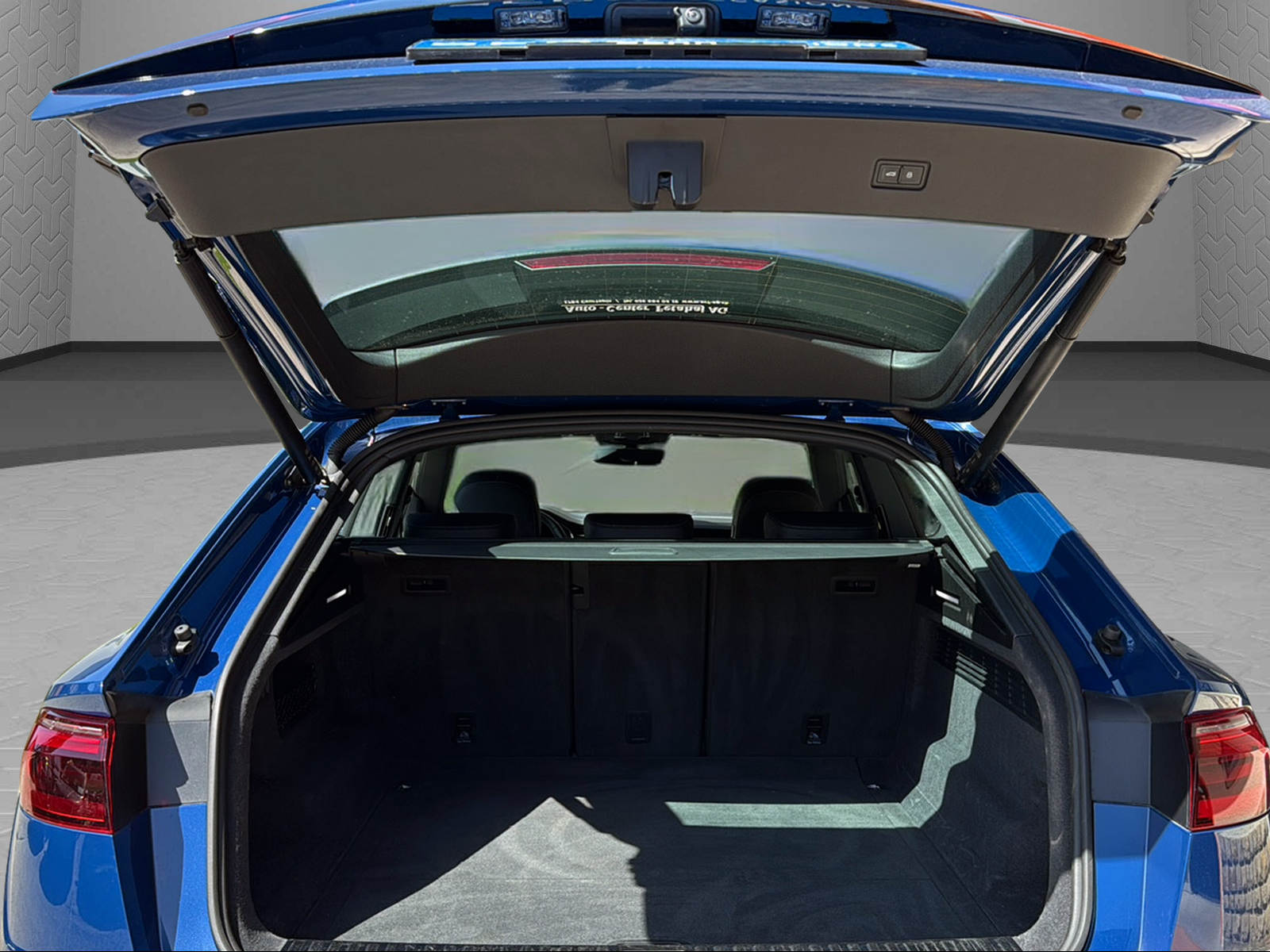 AUDI Q8 SUV 50 TDI quattro tiptronic-image-9