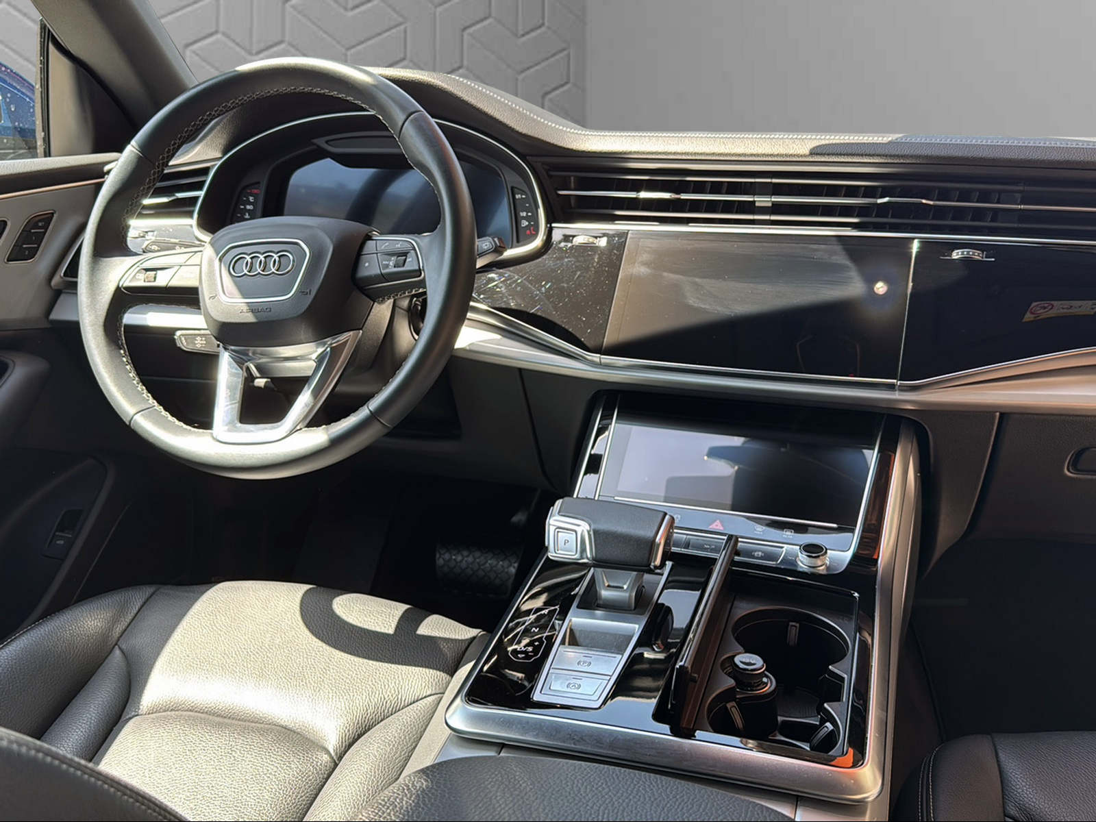 AUDI Q8 SUV 50 TDI quattro tiptronic-image-14