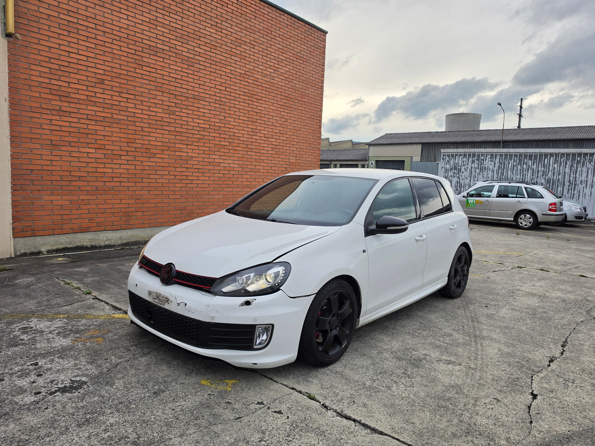 VW Golf 2.0 TSI GTI Edition 35