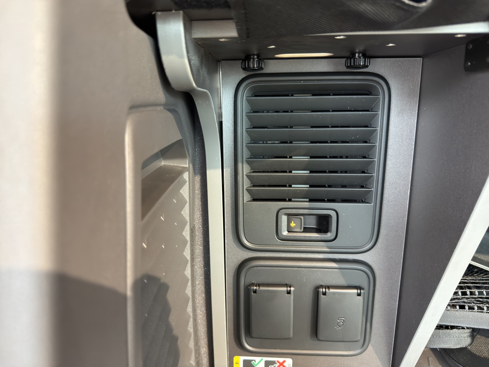 VW California eHybrid Beach Tour 4Motion-image-13