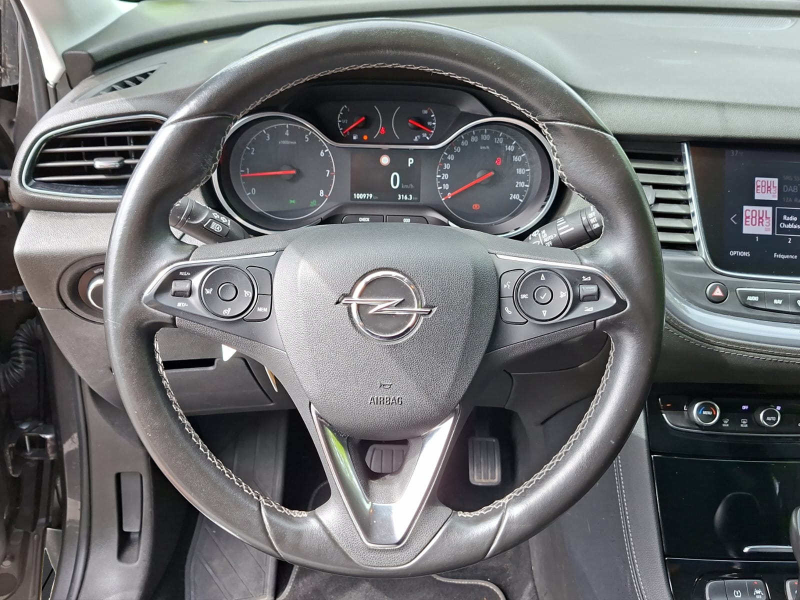 OPEL Grandland X 1.2i TP Automatik-image-12
