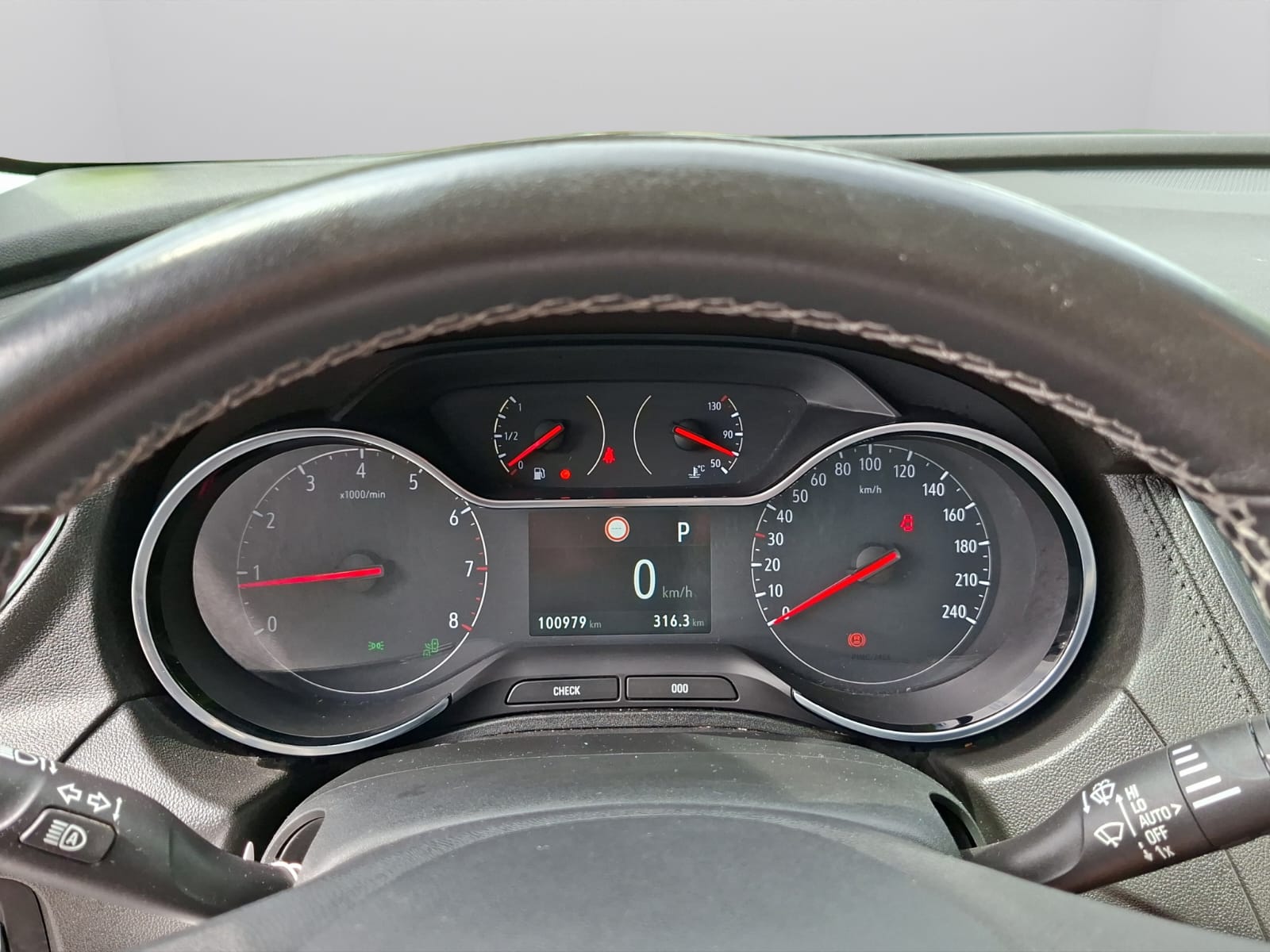 OPEL Grandland X 1.2i TP Automatik-image-16
