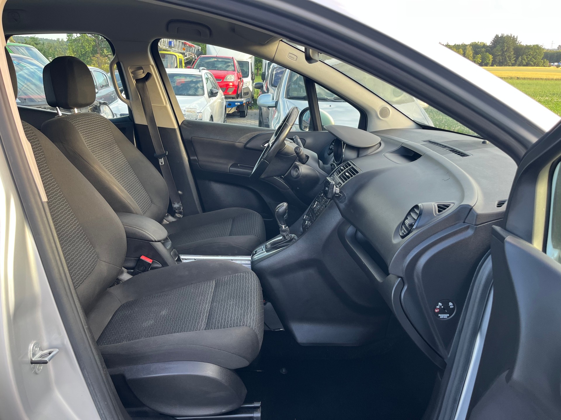 OPEL Meriva 1.4 Turbo Drive Automatic-image-10