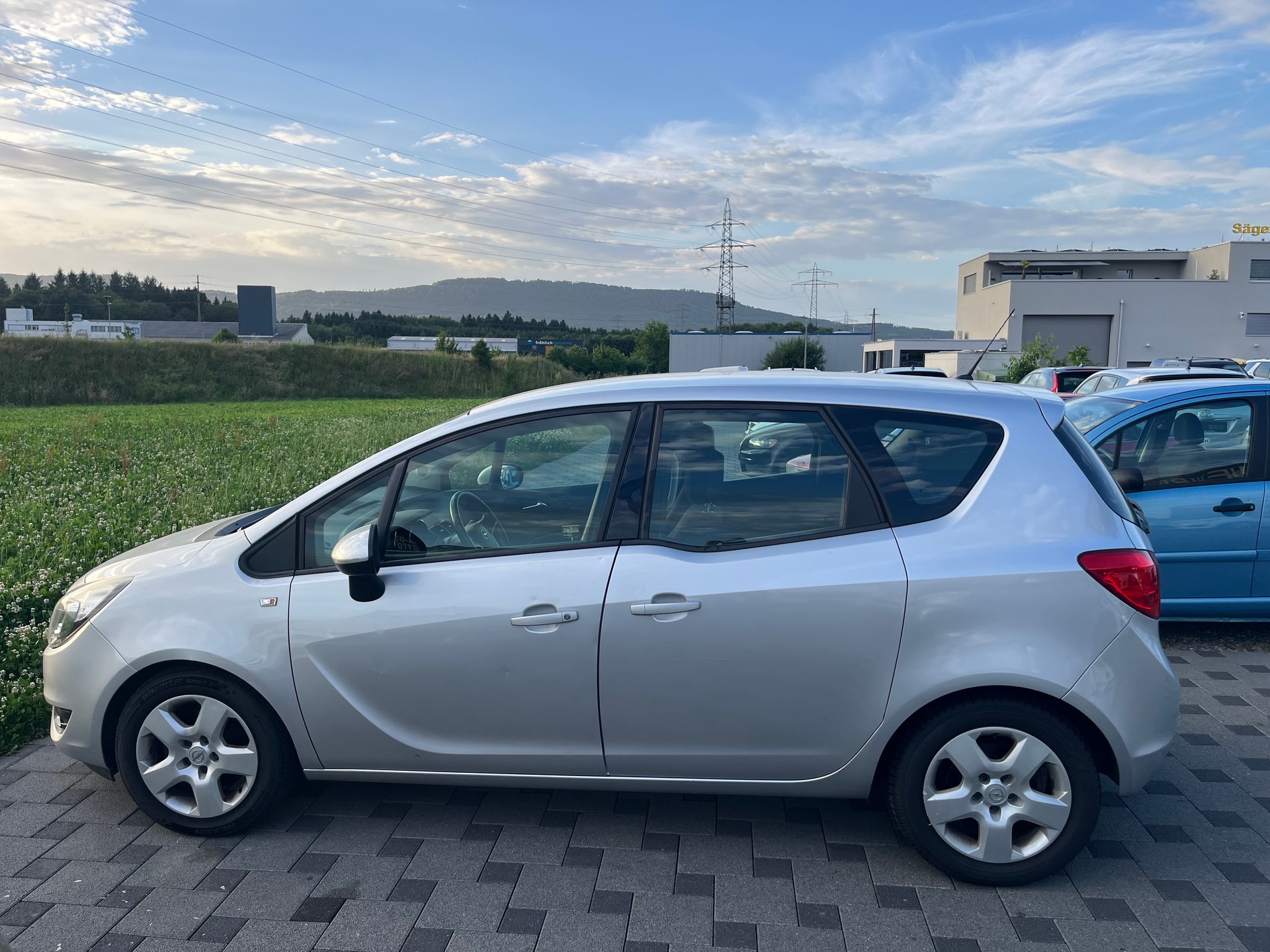 OPEL Meriva 1.4 Turbo Drive Automatic-image-4