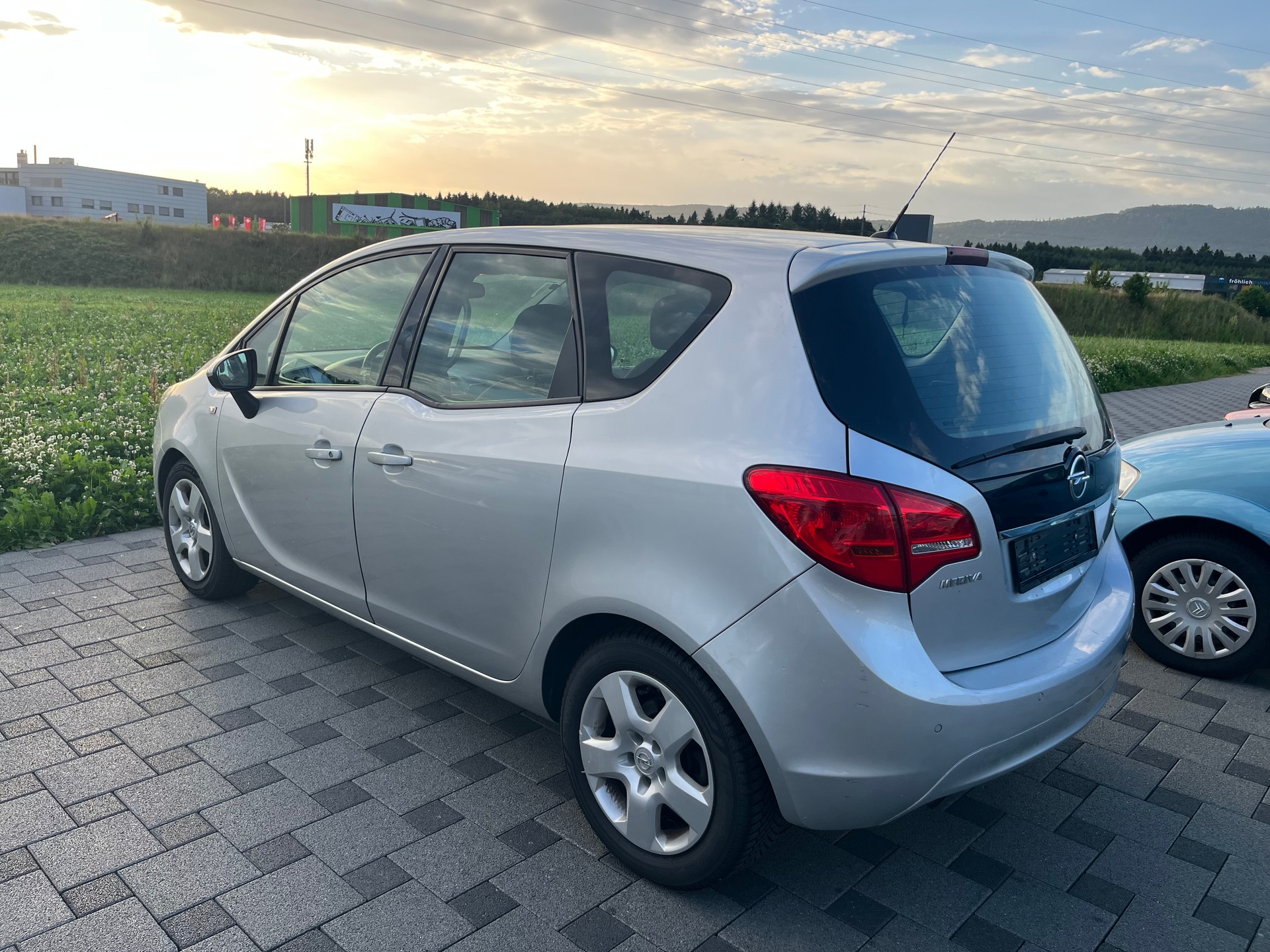 OPEL Meriva 1.4 Turbo Drive Automatic-image-5