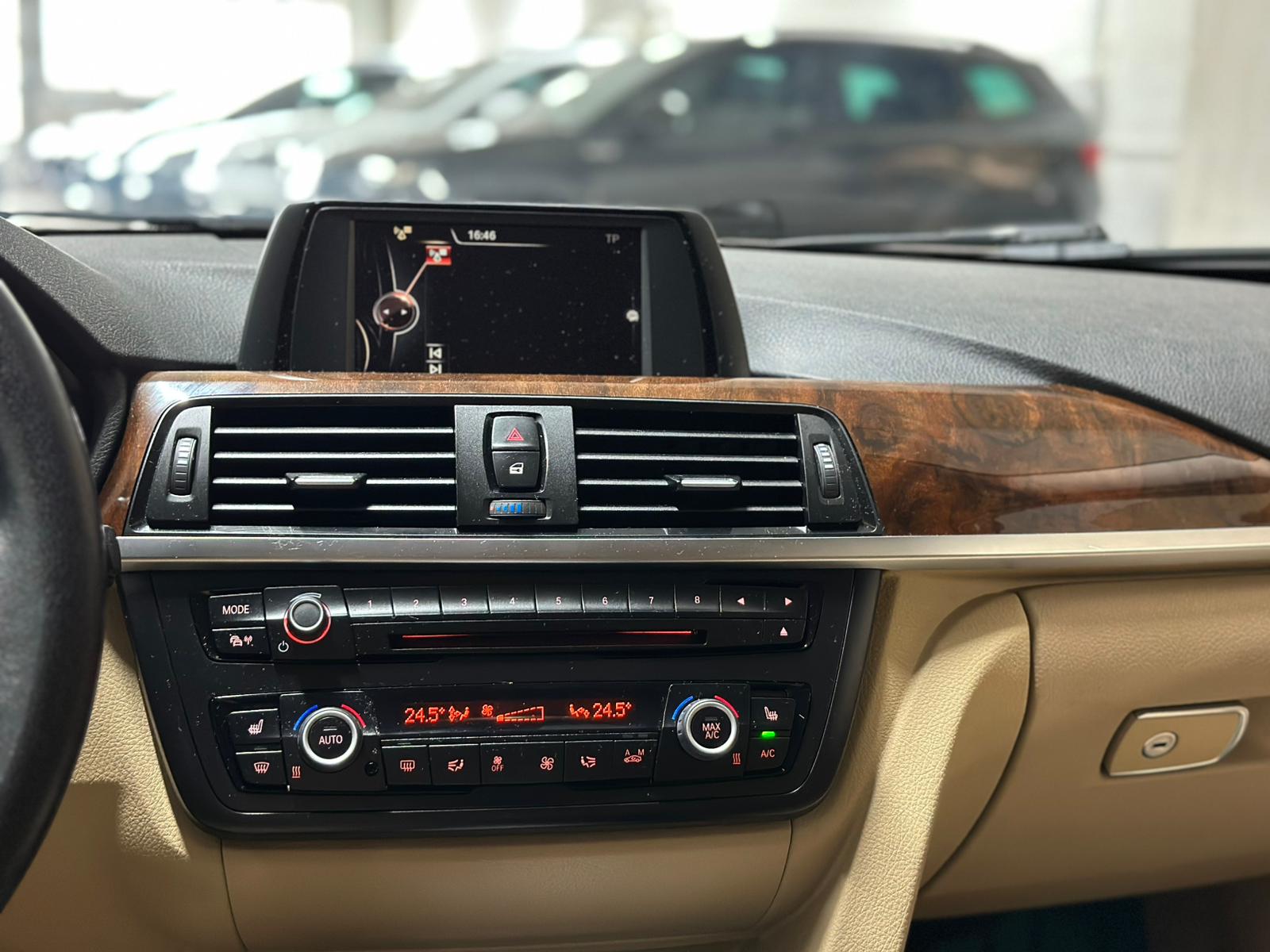 BMW 320i Steptronic-image-13