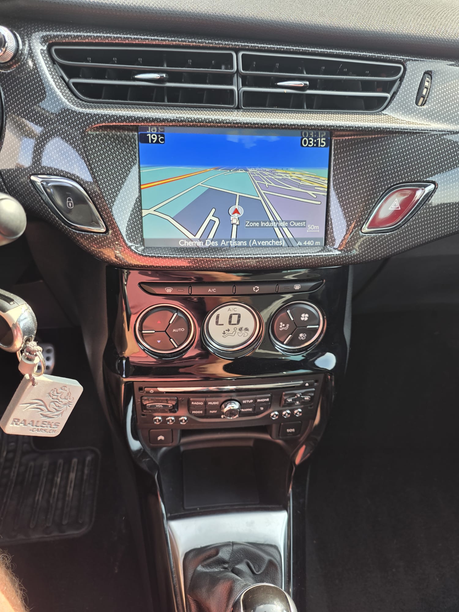 DS AUTOMOBILES DS3 1.6 THP Ultra Prestige-image-7