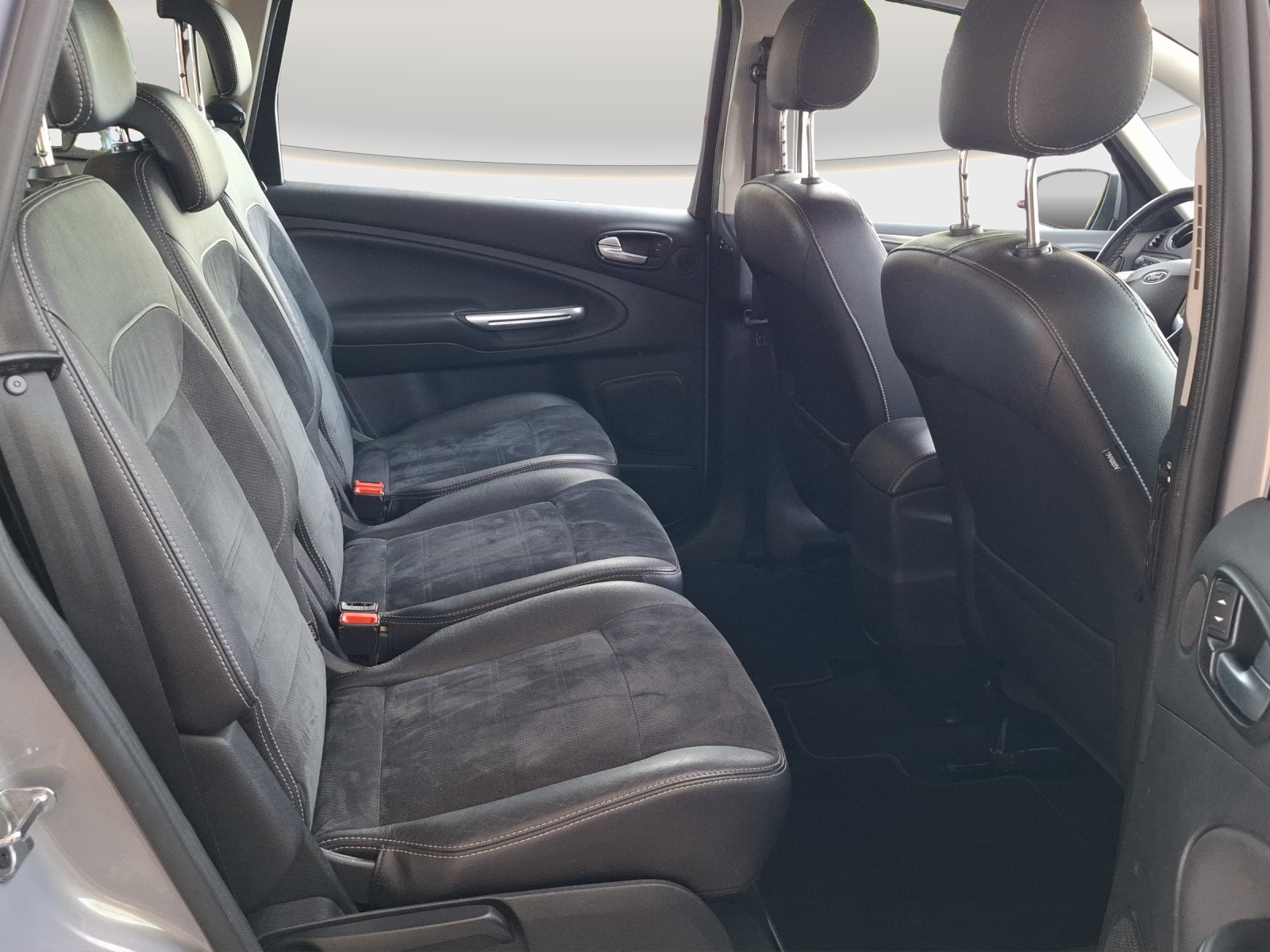 FORD S-Max 1.6 SCTi Titanium // MFK 18.06.2026 // 8-fach Aluminiumbereift // Anhängerkupplung-image-10