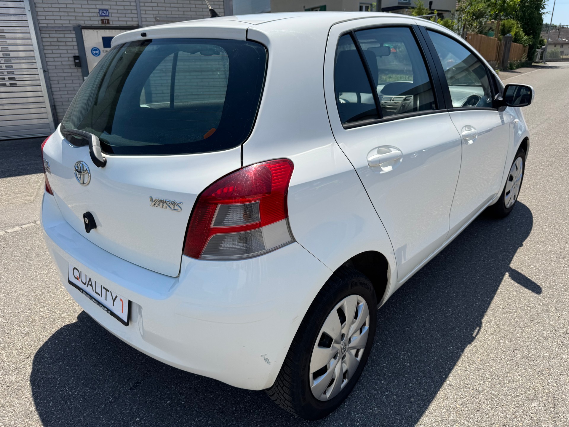 TOYOTA Yaris 1.33 Linea Sol-image-4