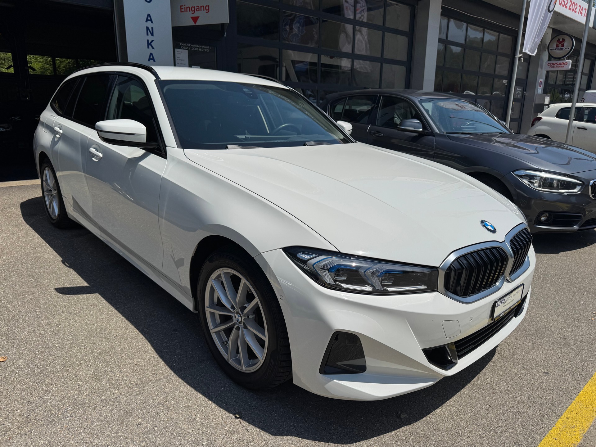 BMW 320d xDrive 48V Touring Steptronic **Facelift**-image-0