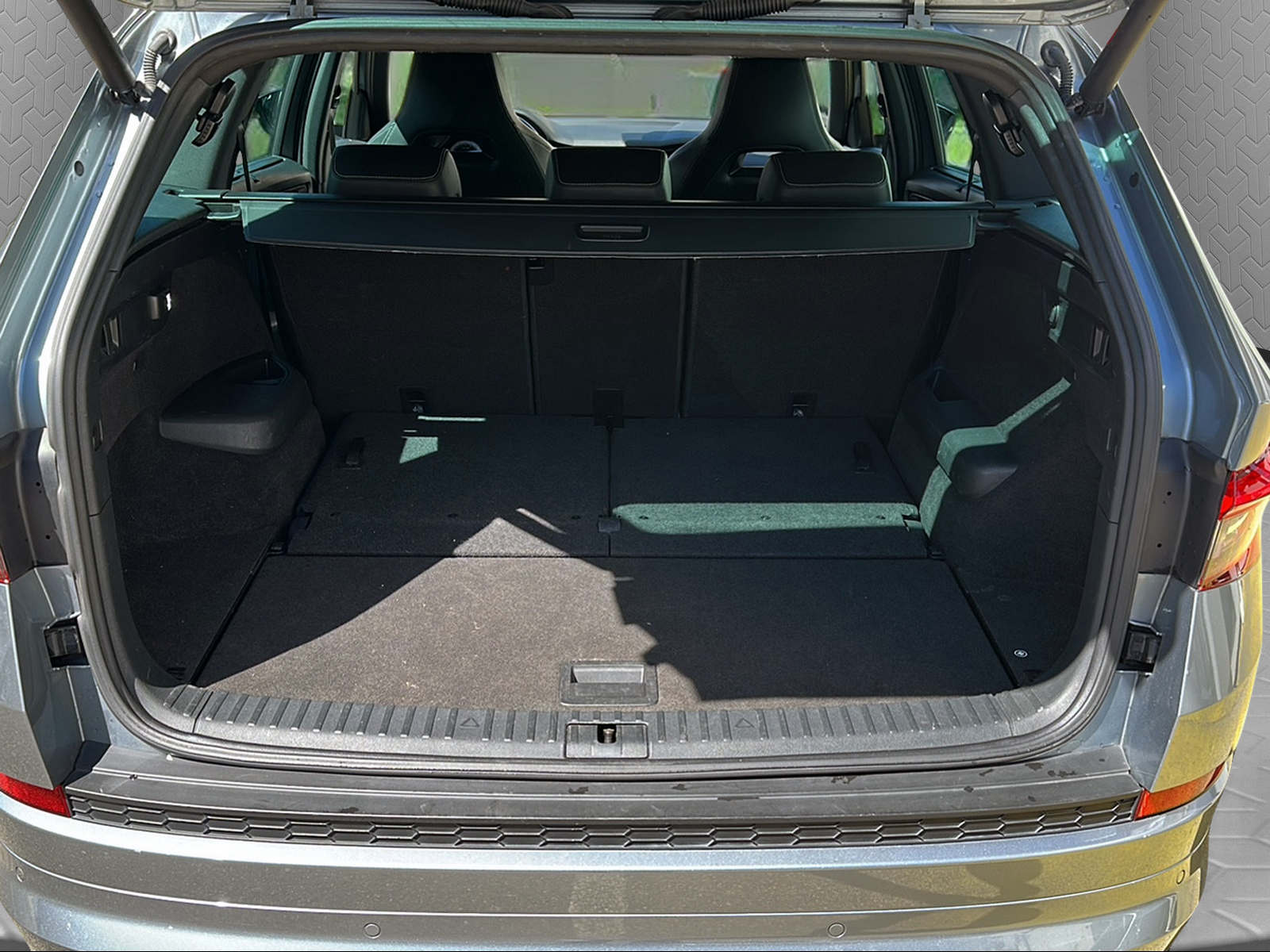 SKODA Kodiaq 2.0 TDI CR Sport Line 4x4 DSG-image-9