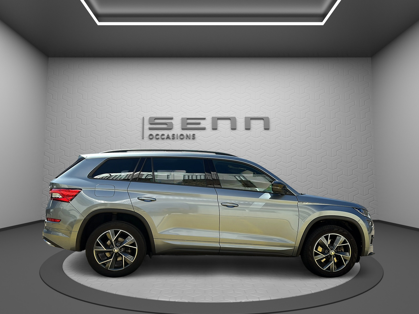 SKODA Kodiaq 2.0 TDI CR Sport Line 4x4 DSG-image-6