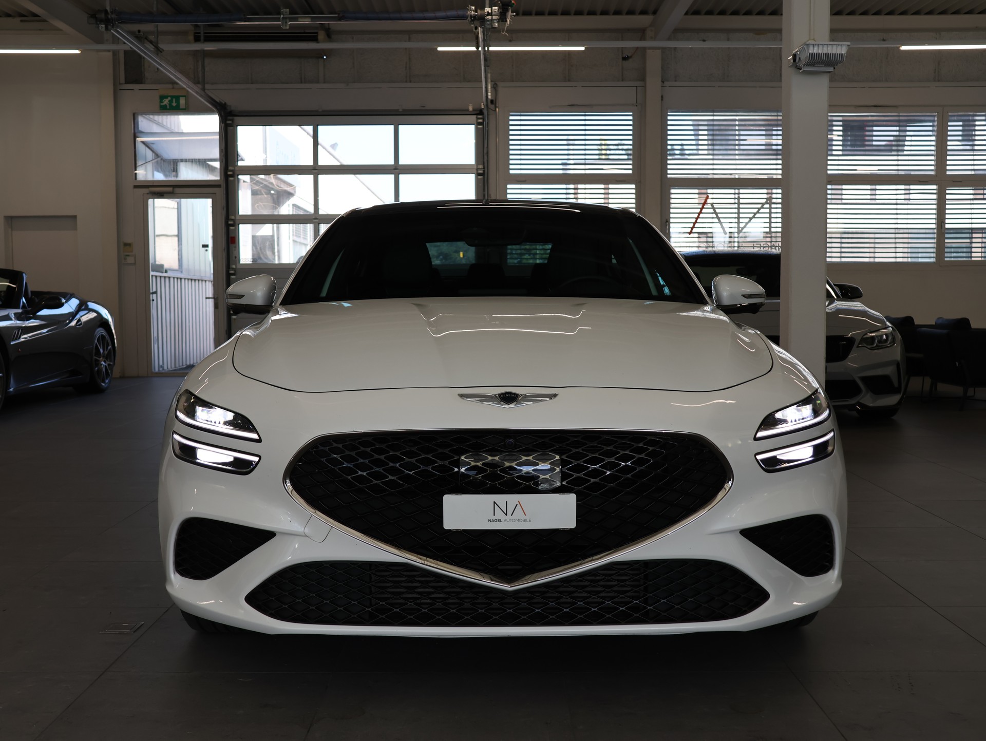 GENESIS G70 2.0 TGDI Sport AT8 AWD *Panorama* *360 Kamera*-image-2