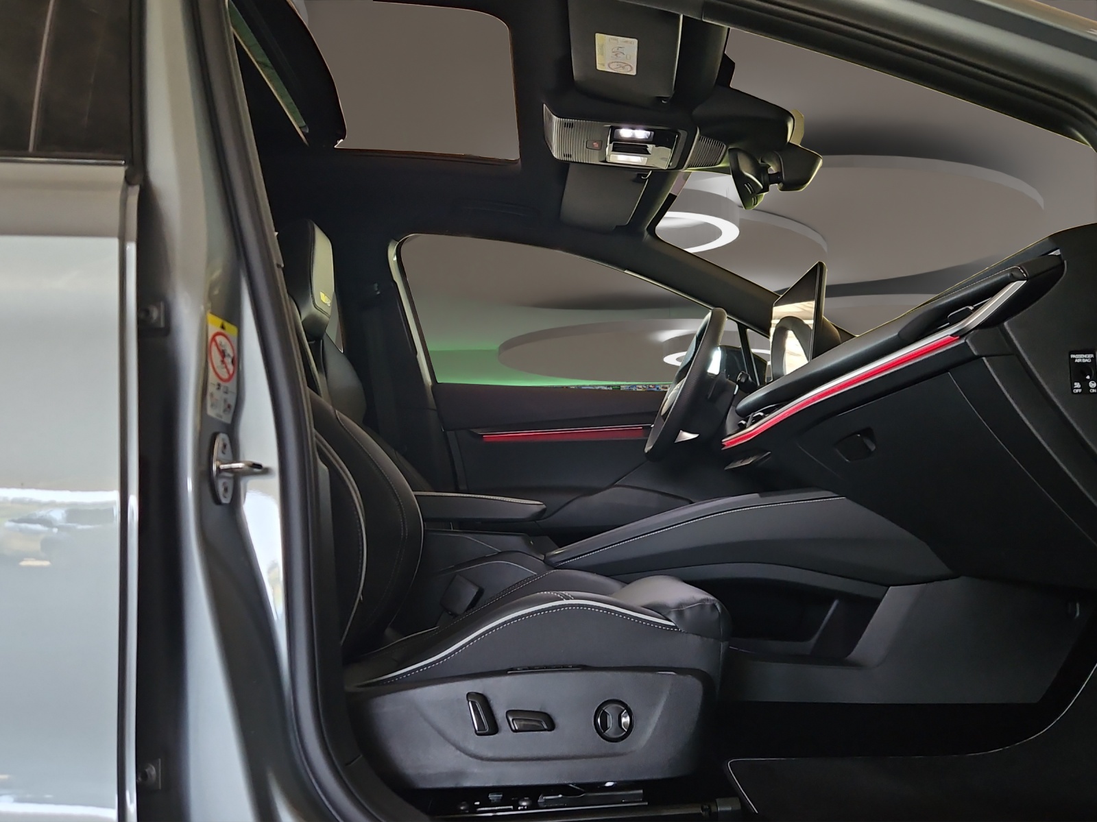 SKODA Enyaq 4x4 RS-image-9