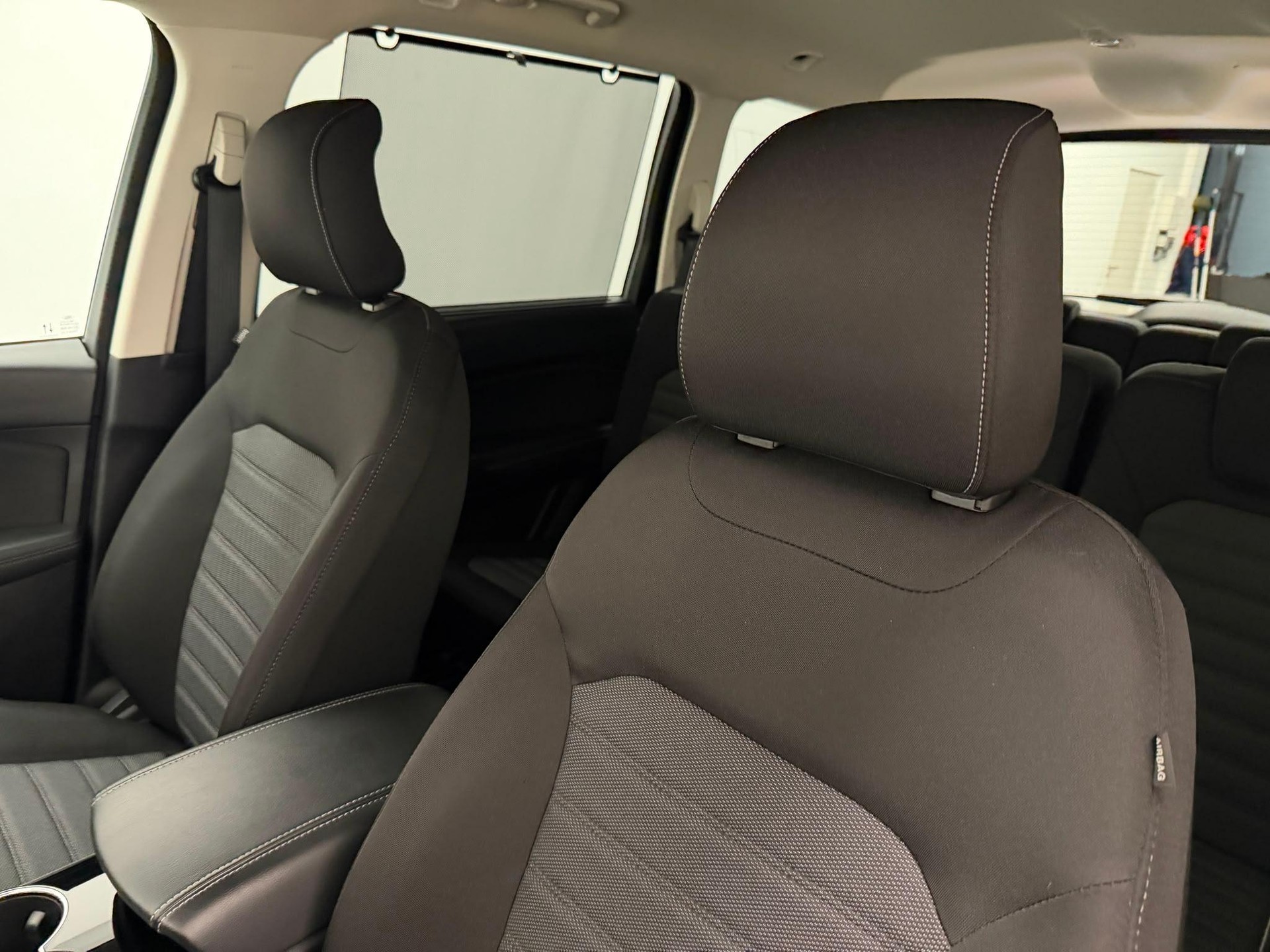 FORD Galaxy 2.5 Hybrid Trend 7P-image-14