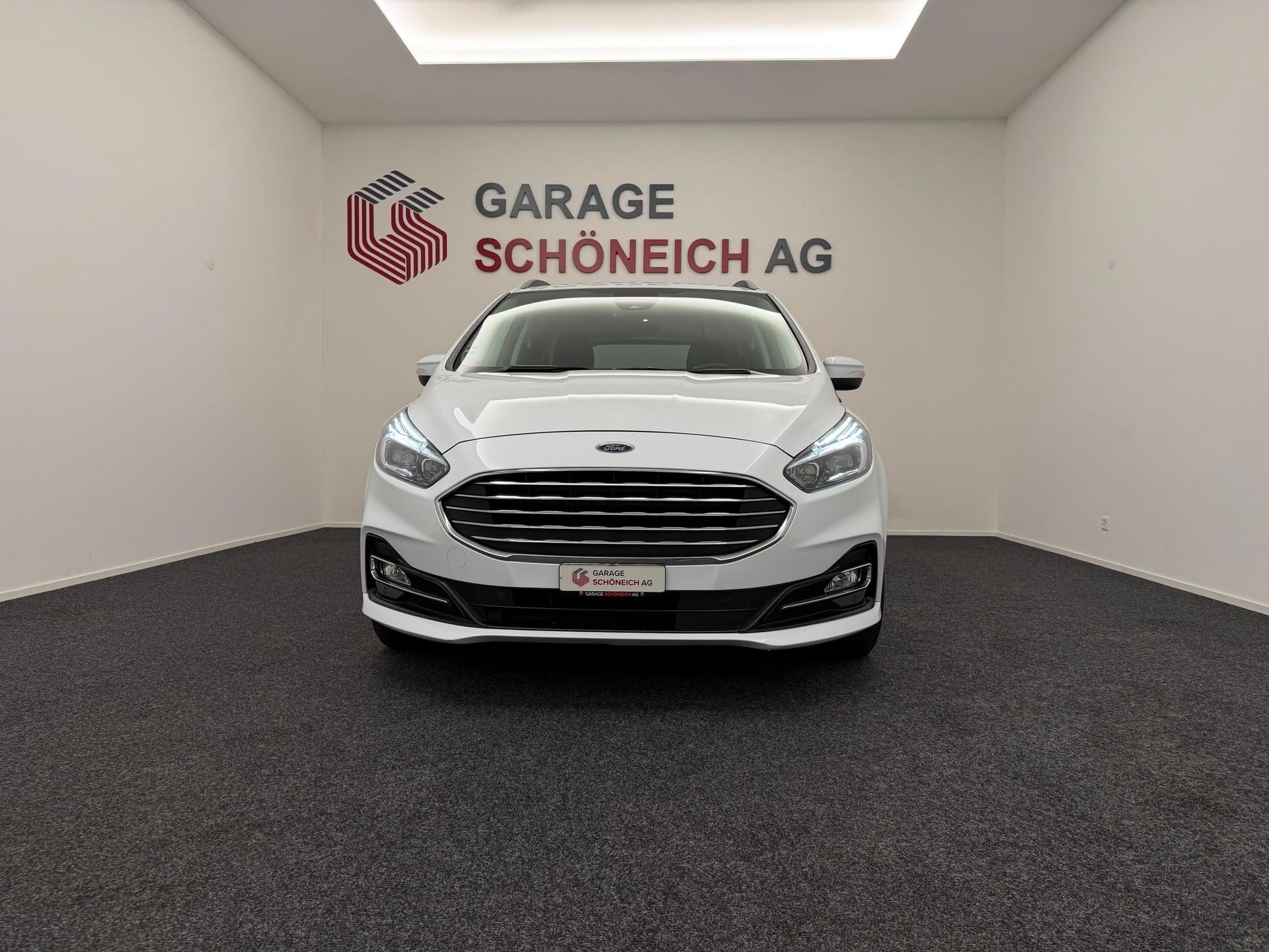 FORD Galaxy 2.5 Hybrid Trend 7P-image-1