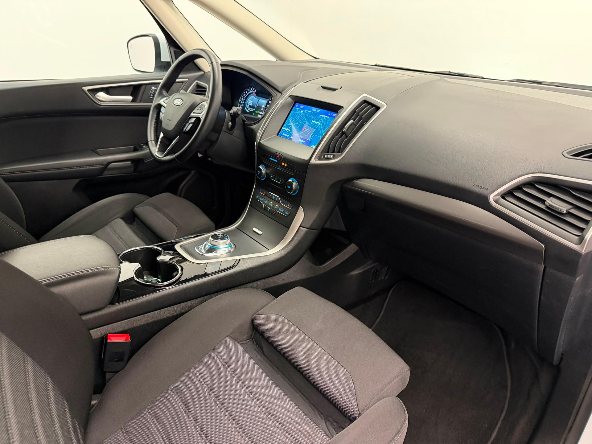 FORD Galaxy 2.5 Hybrid Trend 7P-image-10