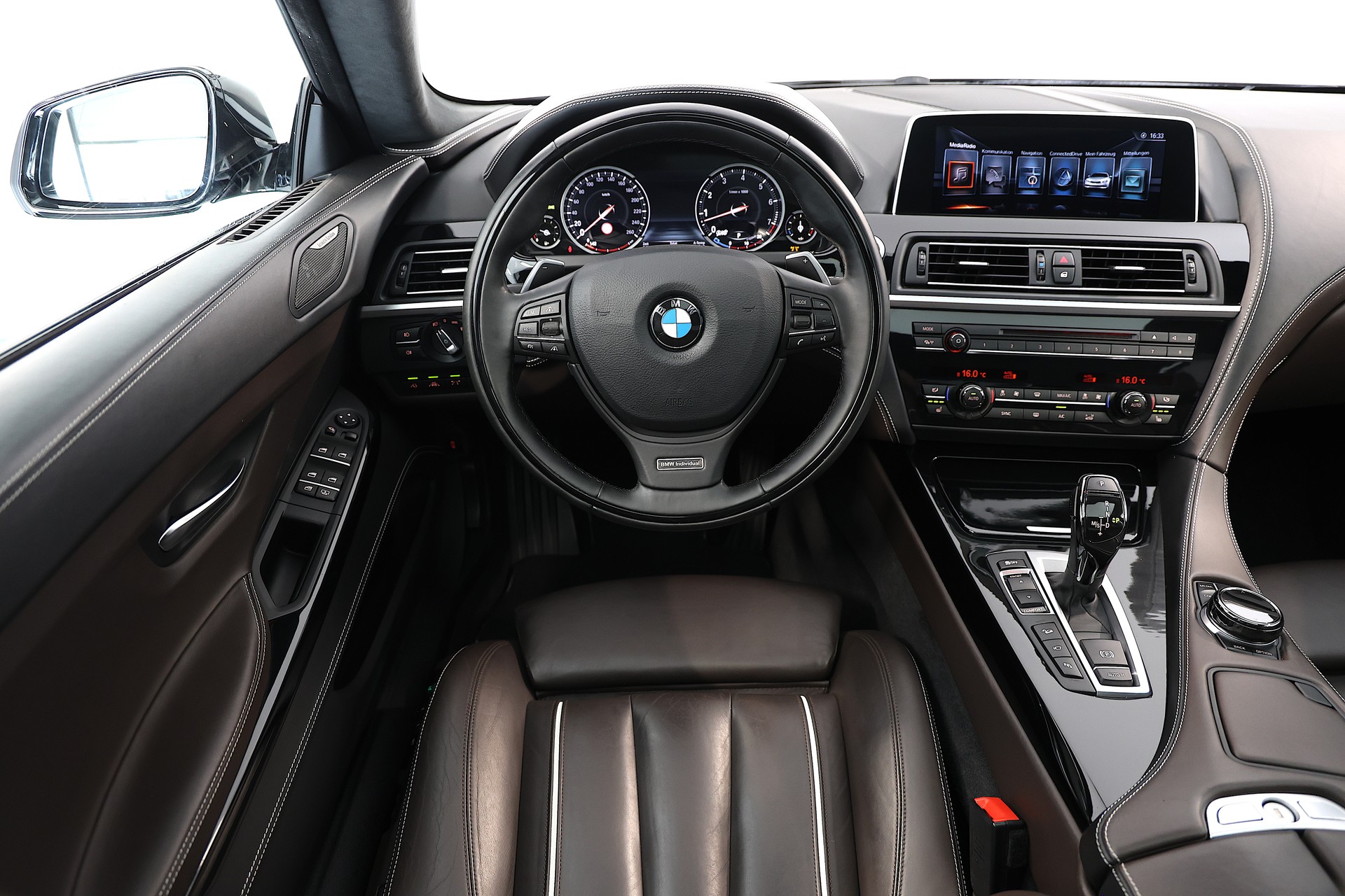 BMW 640i Gran Coupé xDrive *Individual*-image-10