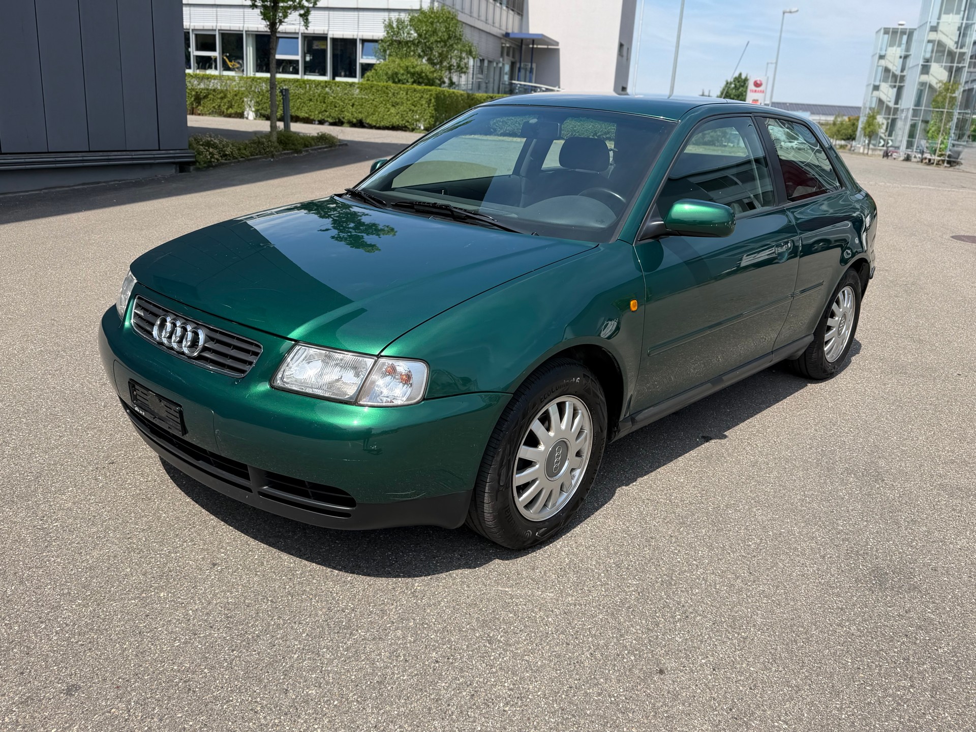 AUDI A3 1.6 Ambition-image-0