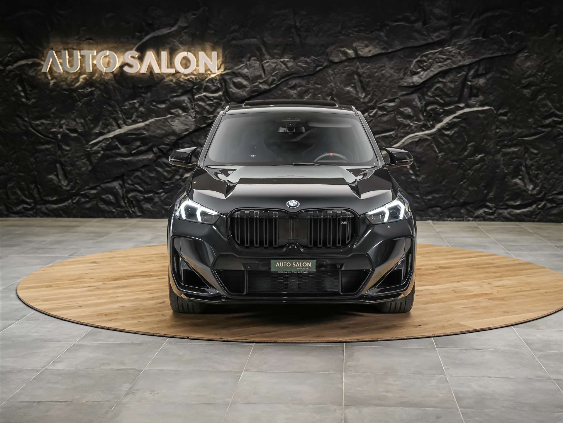 BMW X1 xDrive M35i *Panorama*El. Sitze mit Memory*Head Up Display*-image-7