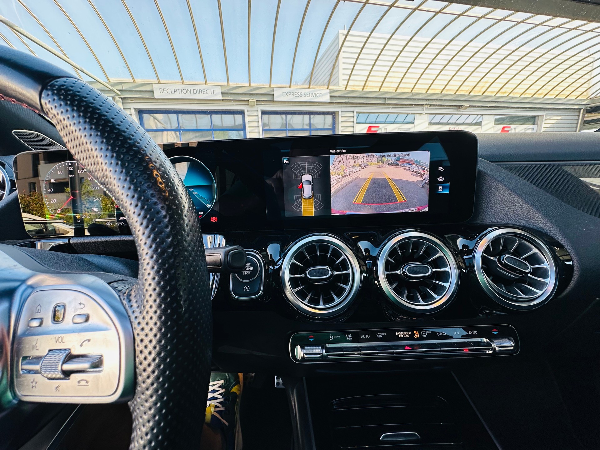 MERCEDES-BENZ GLA 35 AMG 4Matic 8G-Speedshift DCT-image-20